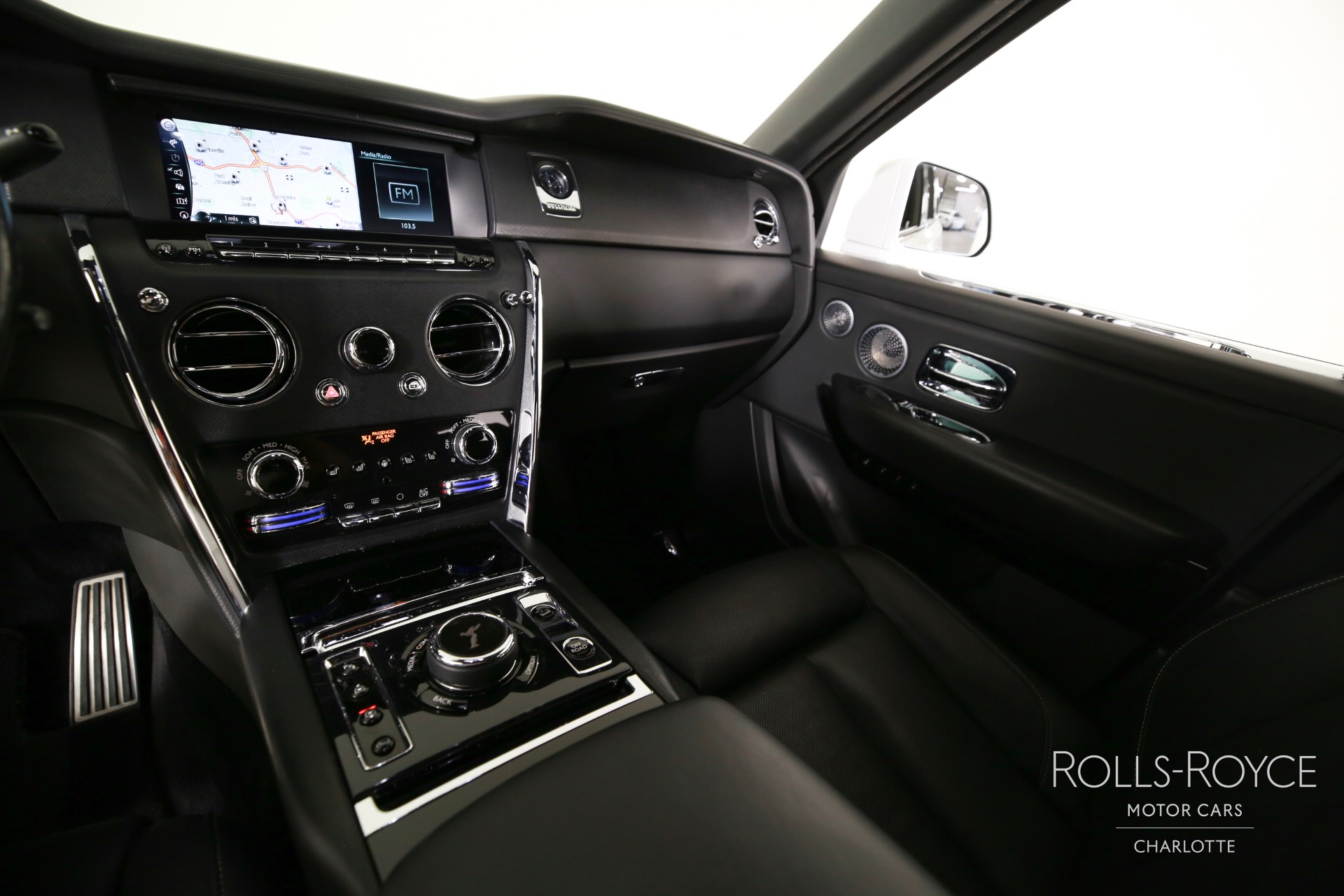 2020 Rolls Royce Cullinan photo 14