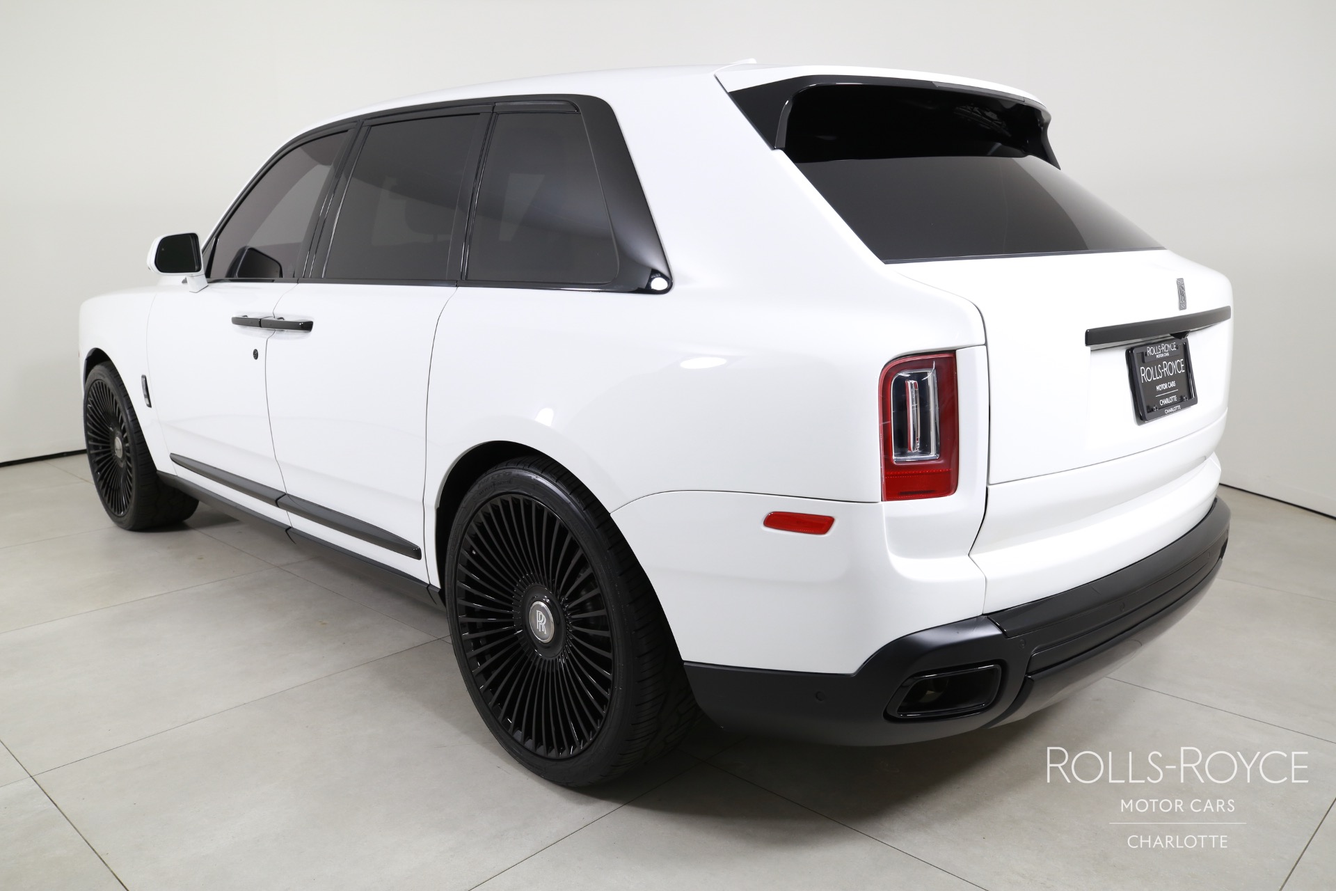 2020 Rolls Royce Cullinan photo 6