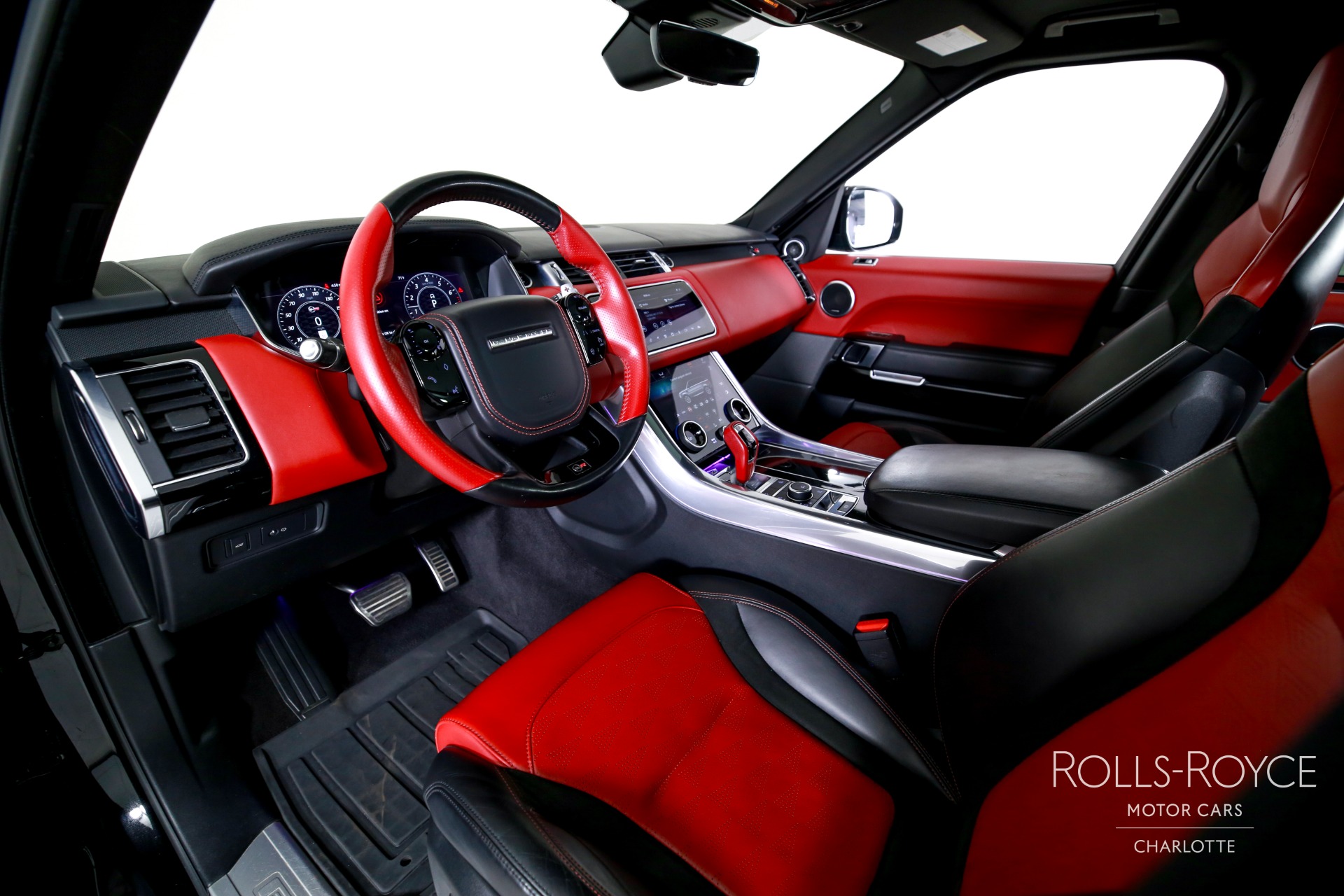 2019 Land Rover Range Rover Sport SVR photo 11