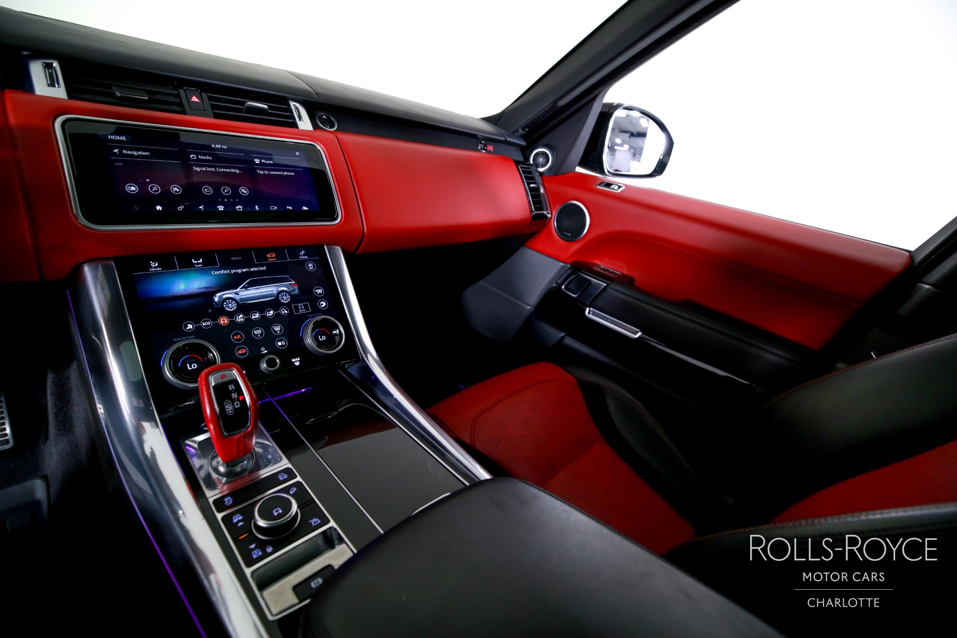 2019 Land Rover Range Rover Sport SVR photo 14