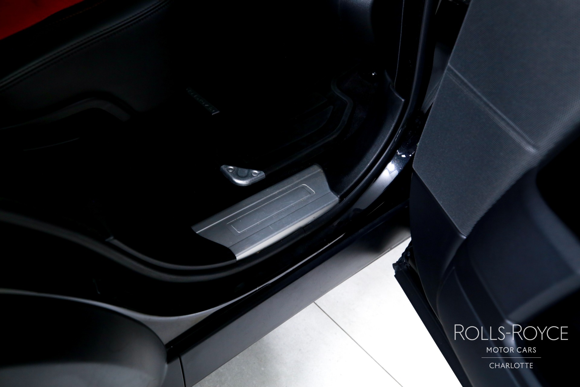 2019 Land Rover Range Rover Sport SVR photo 23