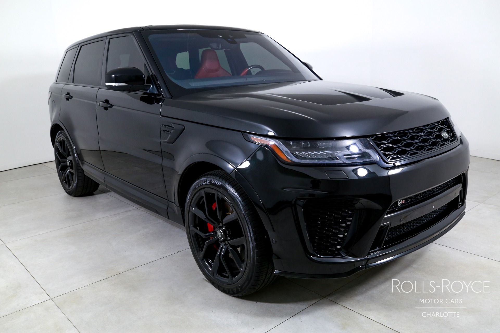 2019 Land Rover Range Rover Sport SVR photo 2