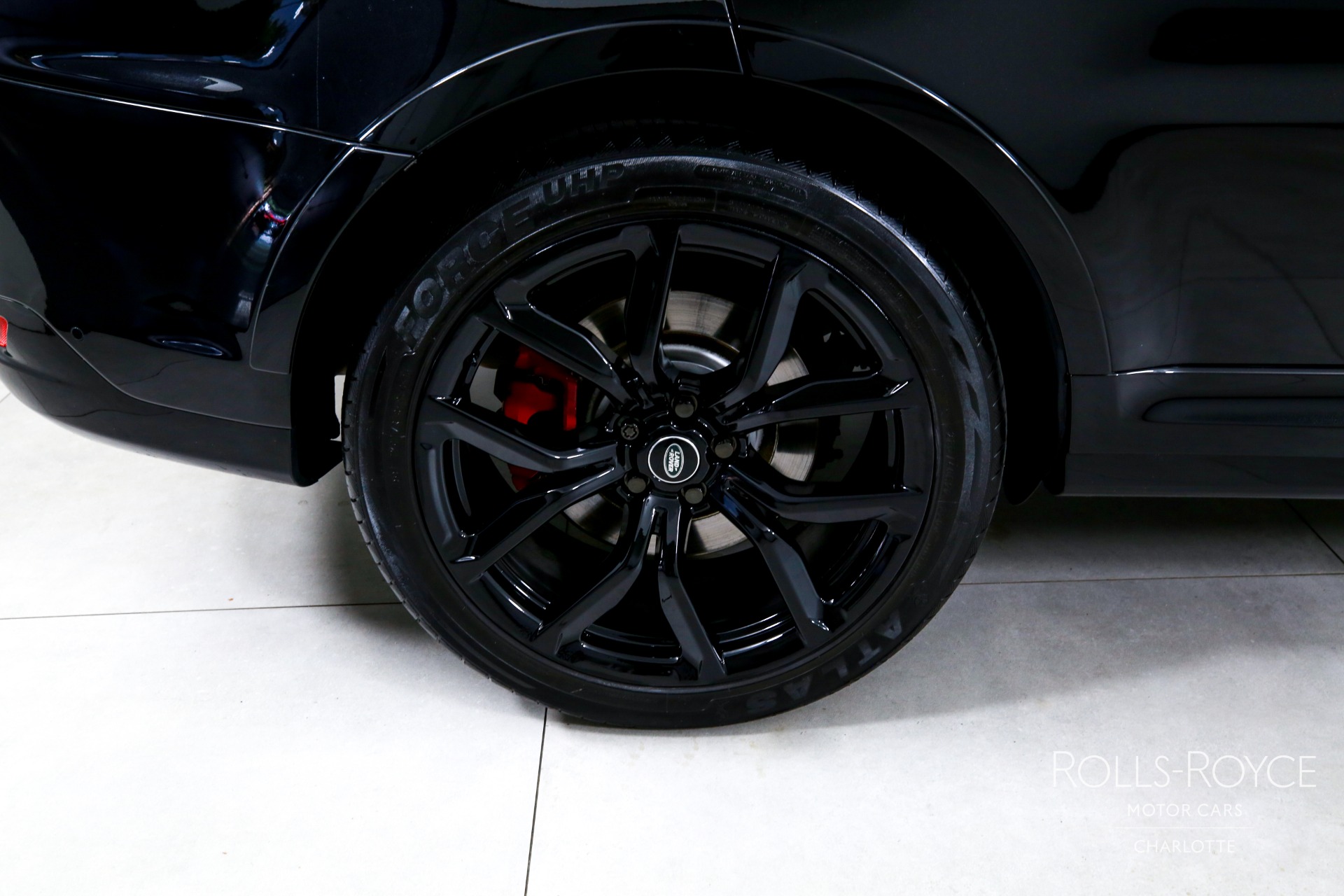 2019 Land Rover Range Rover Sport SVR photo 27