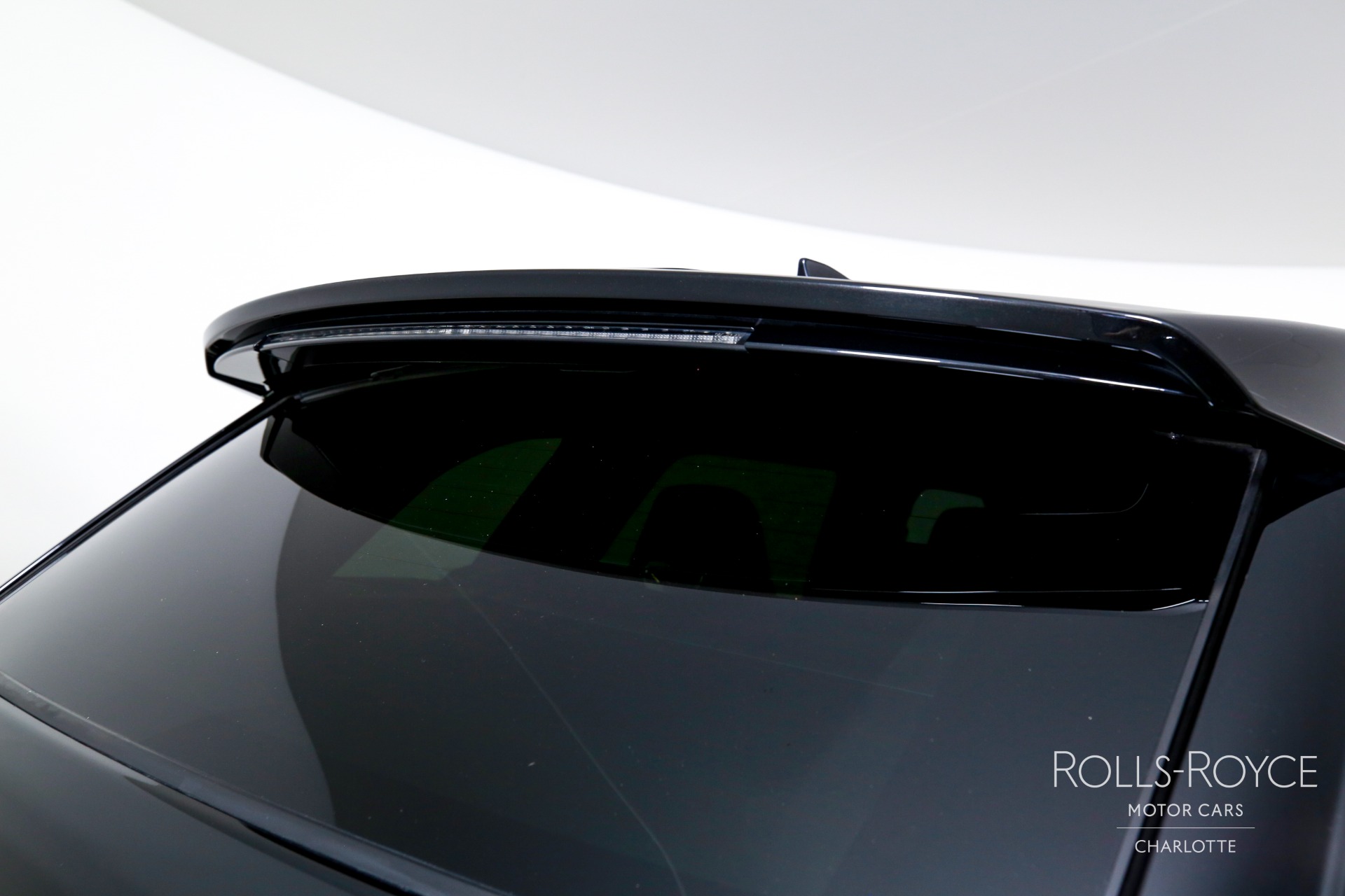 2019 Land Rover Range Rover Sport SVR photo 32