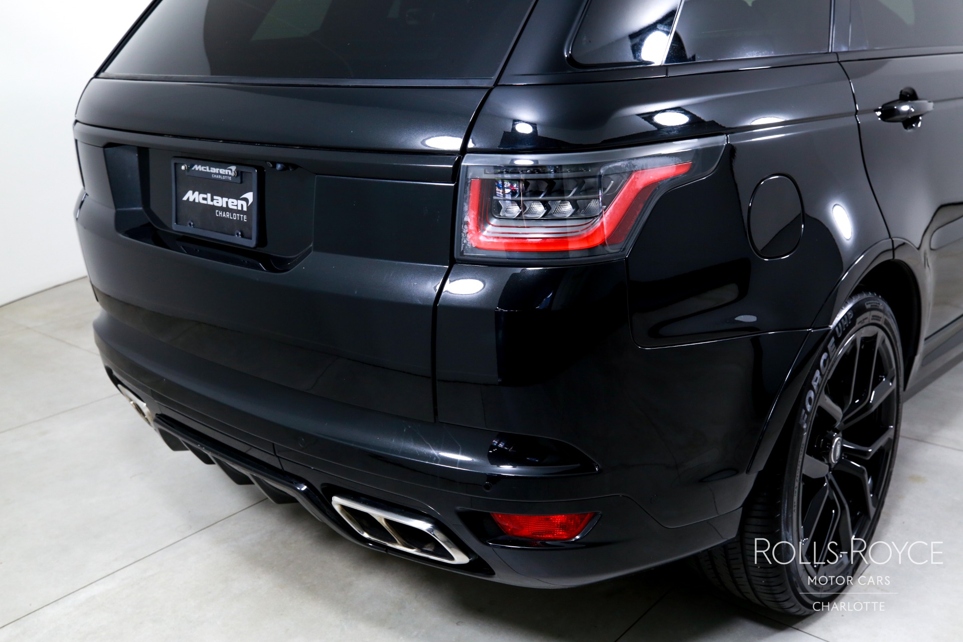 2019 Land Rover Range Rover Sport SVR photo 34