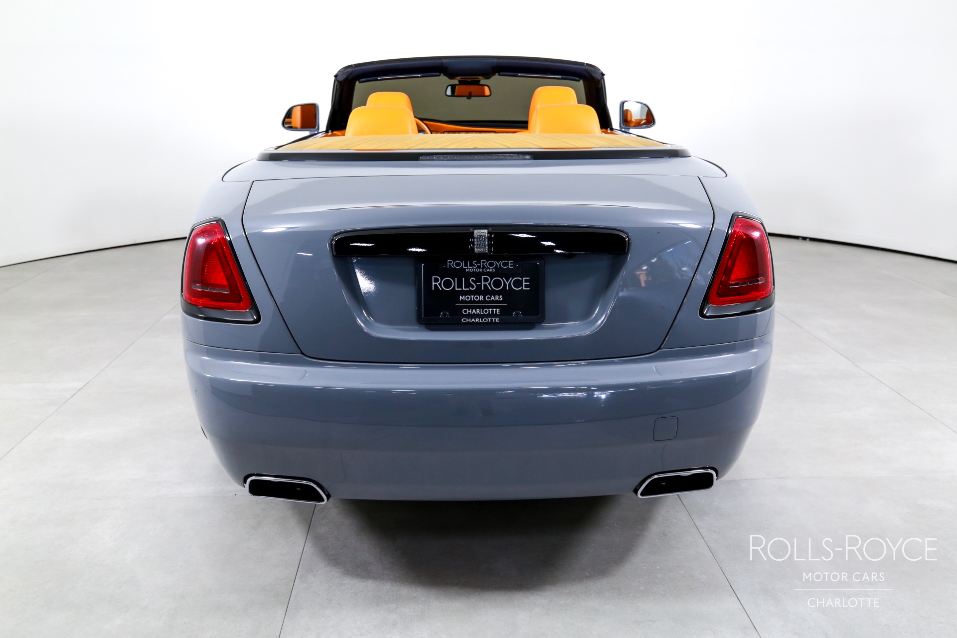 2017 Rolls Royce Dawn RR6 photo 10