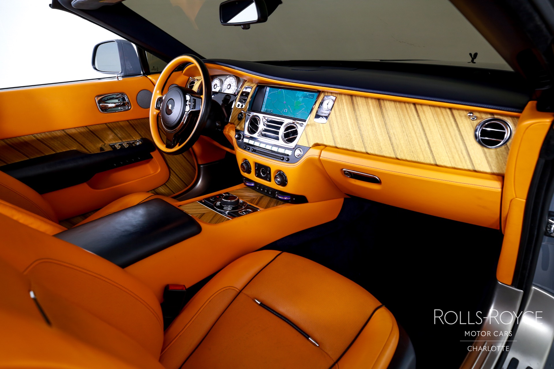 2017 Rolls Royce Dawn RR6 photo 23