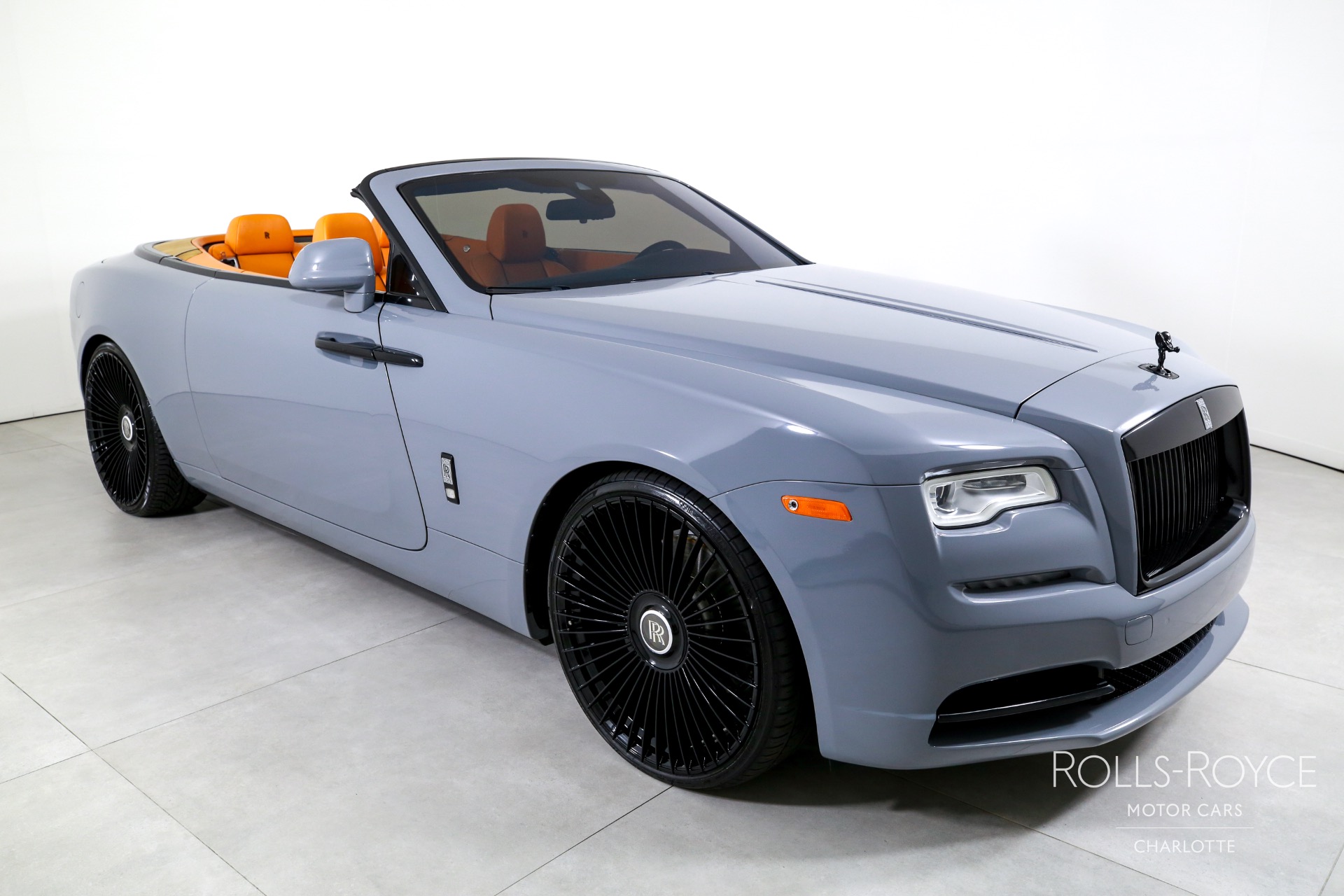 2017 Rolls Royce Dawn RR6 photo 7