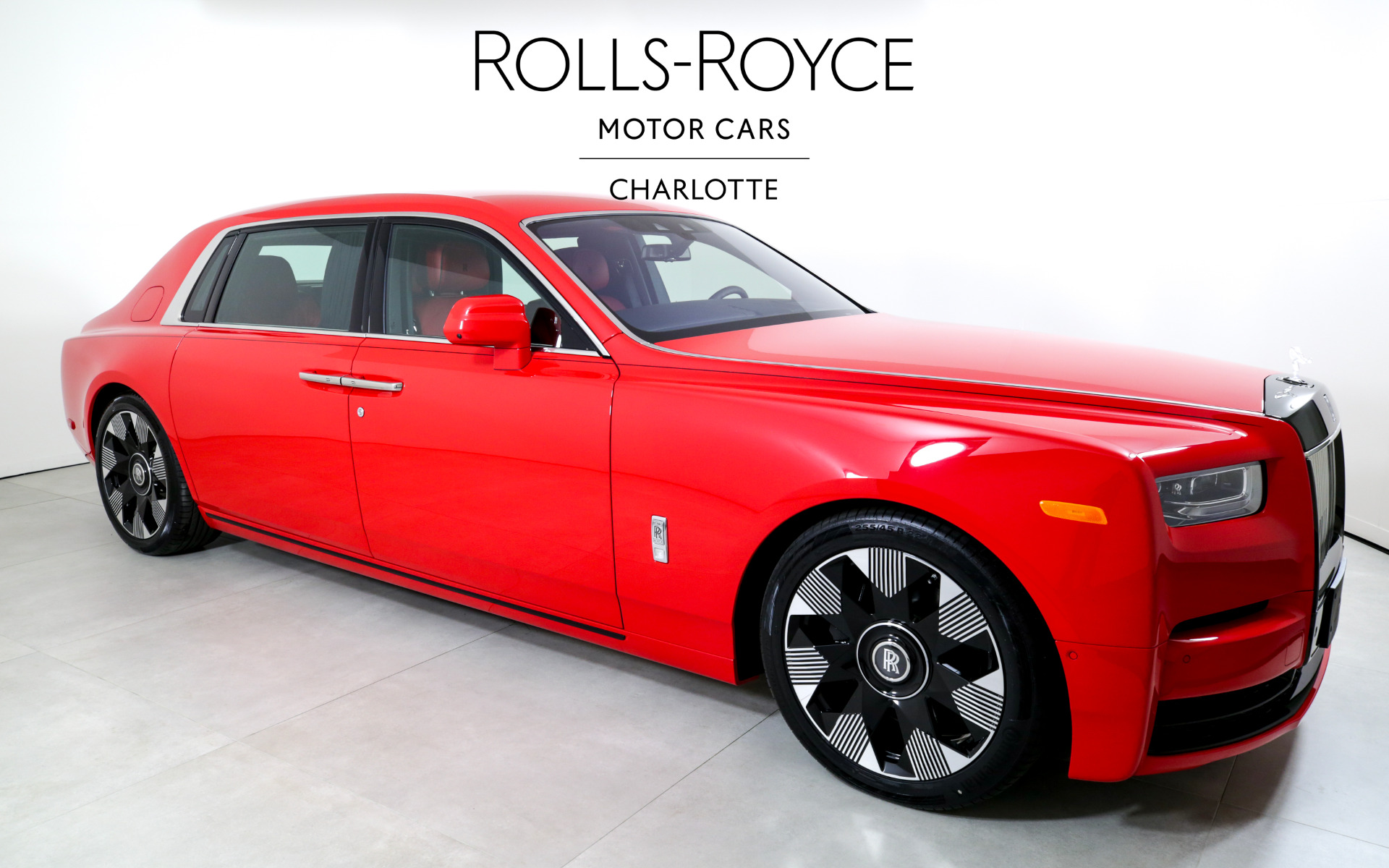 2024 Rolls Royce Phantom EWB photo 5