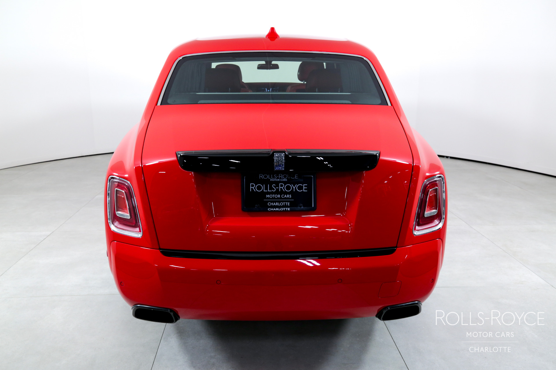 2024 Rolls Royce Phantom EWB photo 9