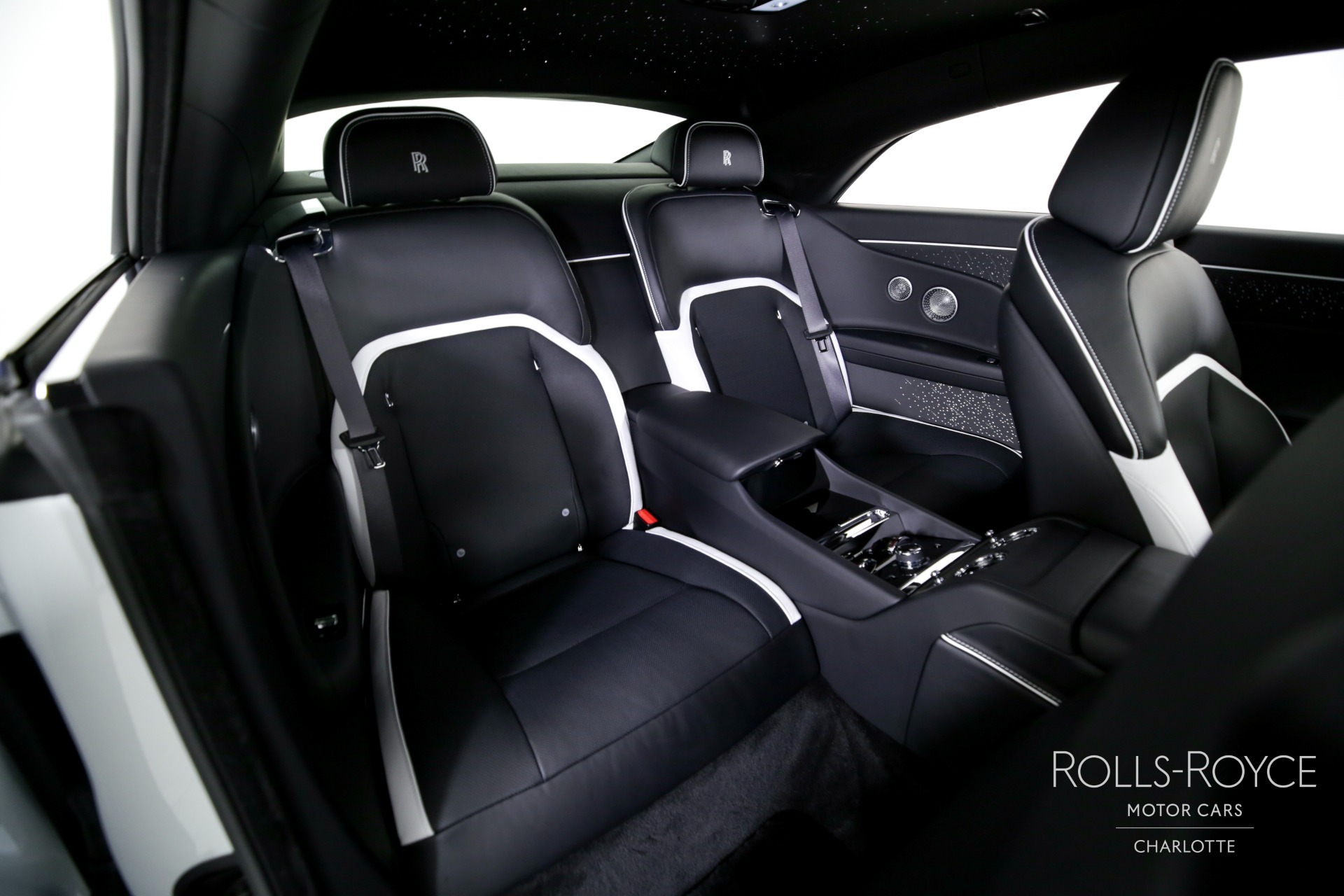 2024 Rolls Royce Spectre photo 25