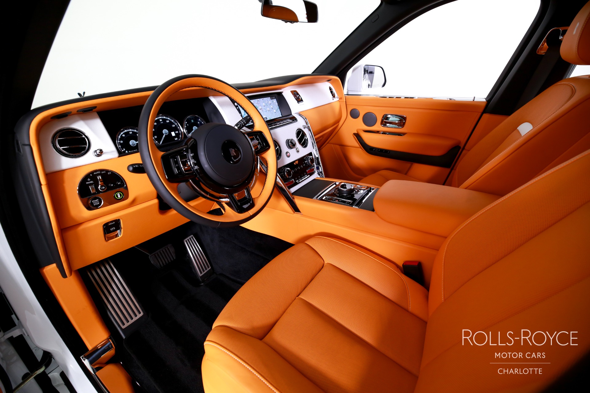 2024 Rolls Royce Cullinan photo 4
