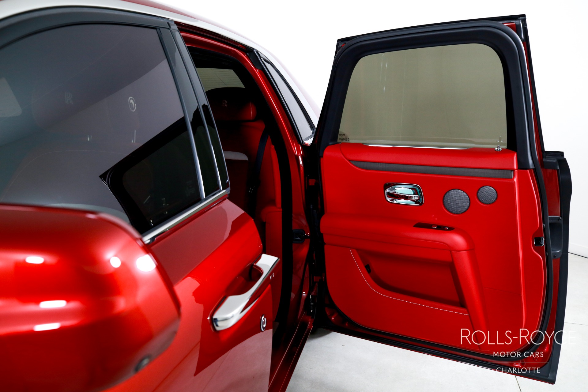 2024 Rolls Royce Ghost photo 17
