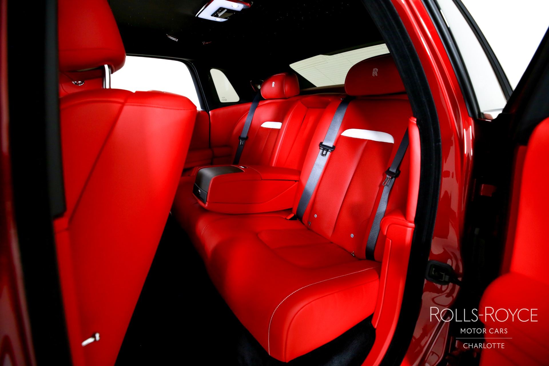2024 Rolls Royce Ghost photo 18