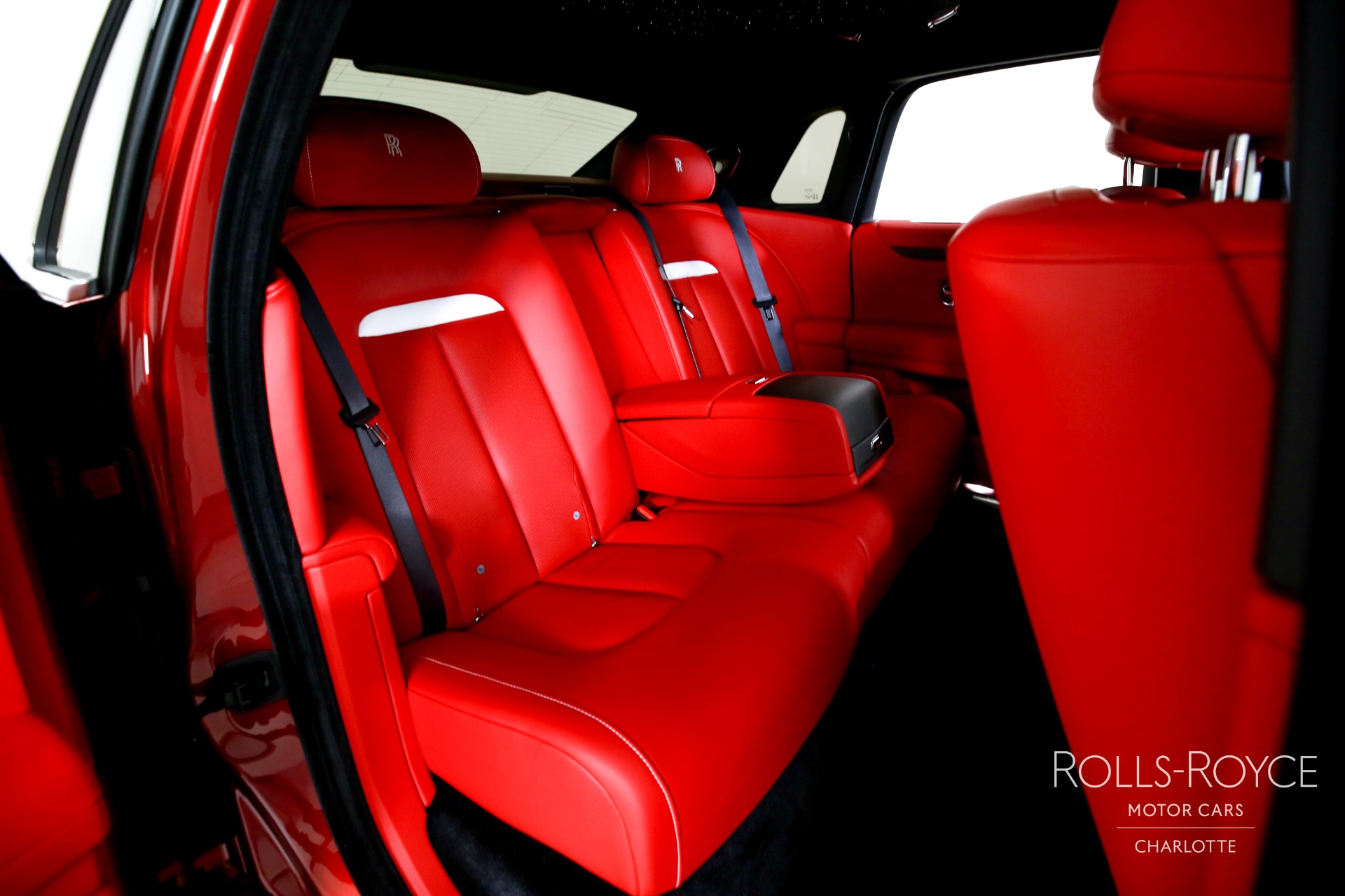 2024 Rolls Royce Ghost photo 24