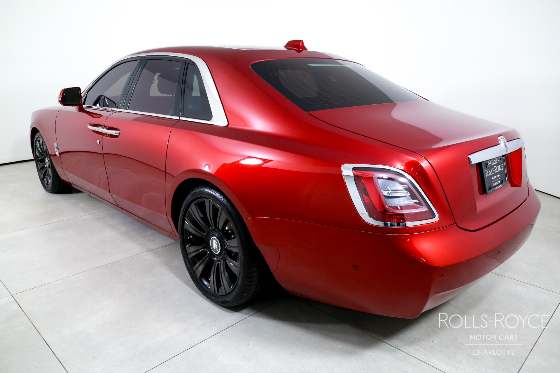 2024 Rolls Royce Ghost photo 8