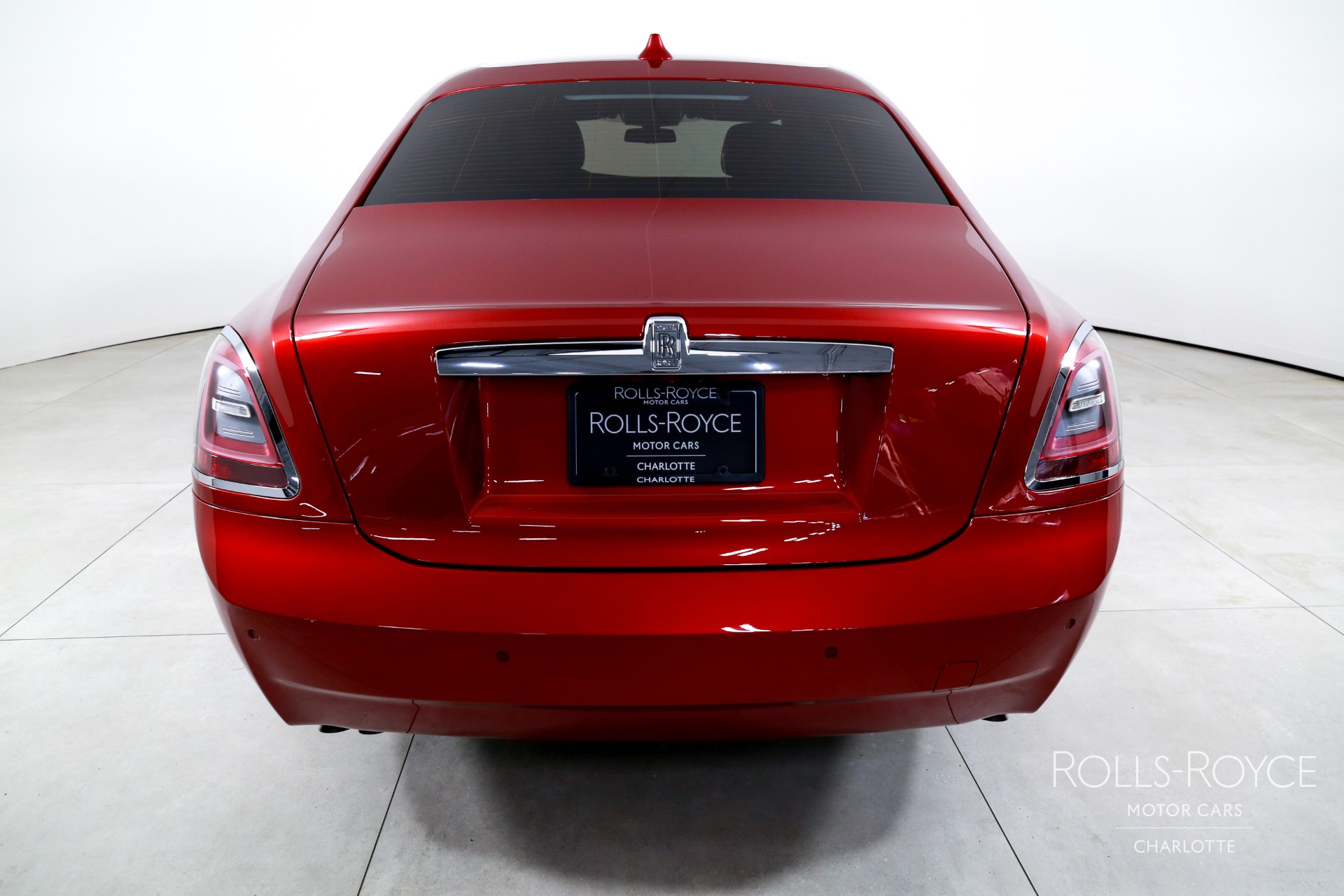 2024 Rolls Royce Ghost photo 9