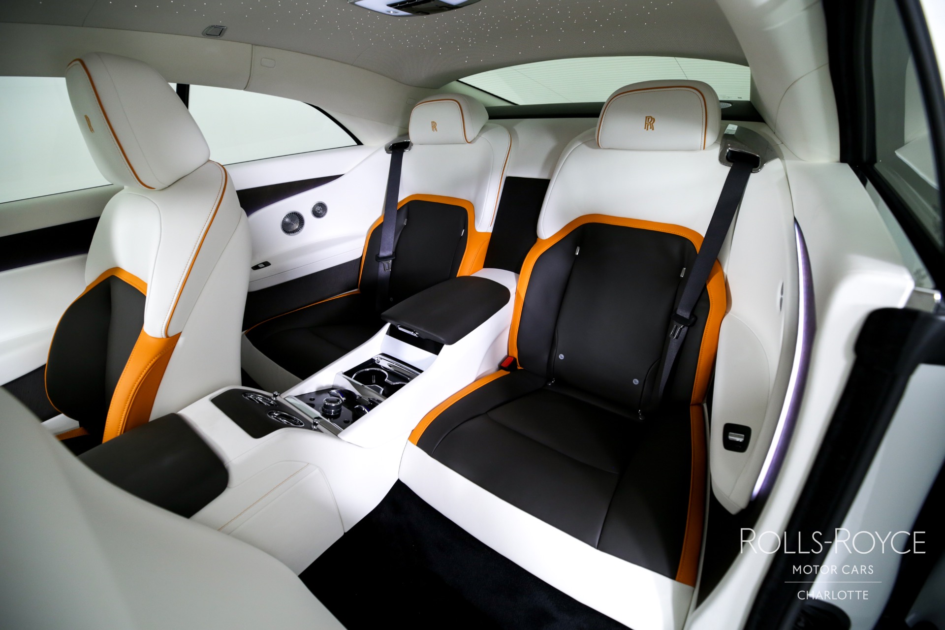 2024 Rolls Royce Spectre photo 16