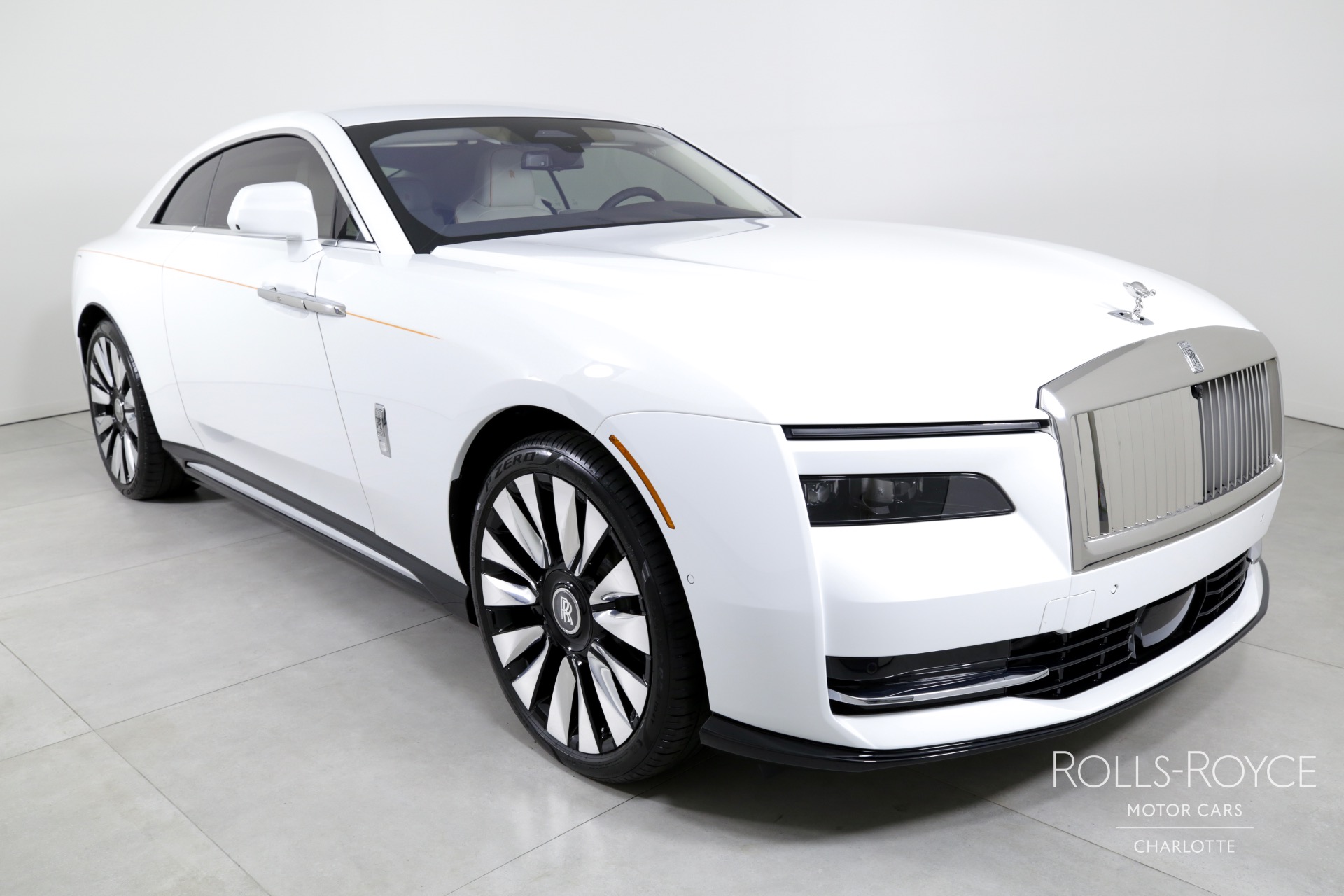 2024 Rolls Royce Spectre photo 5