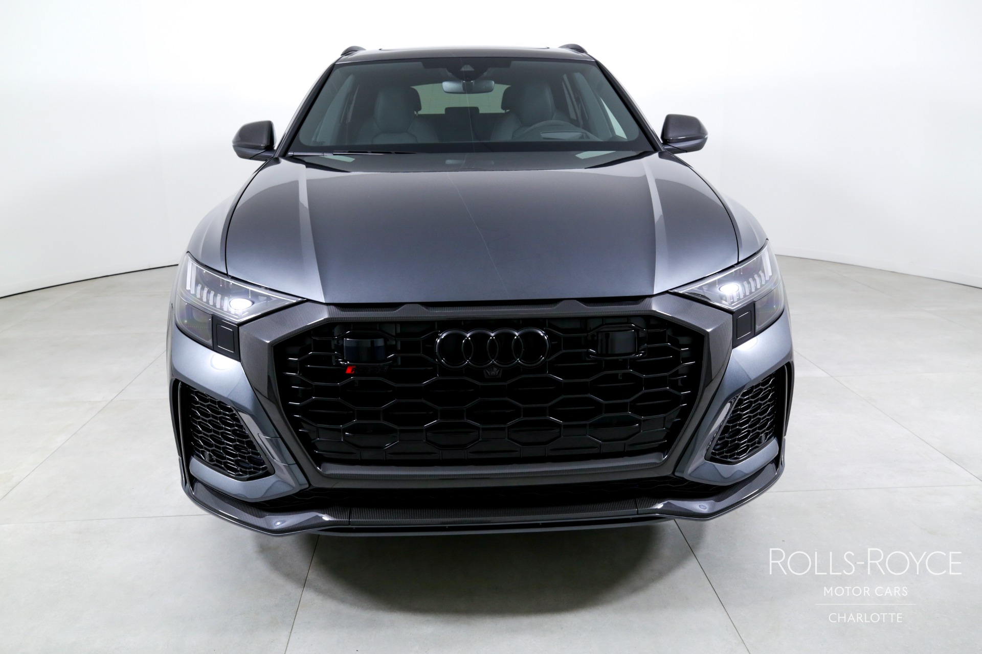 2024 Audi RS Q8 photo 4