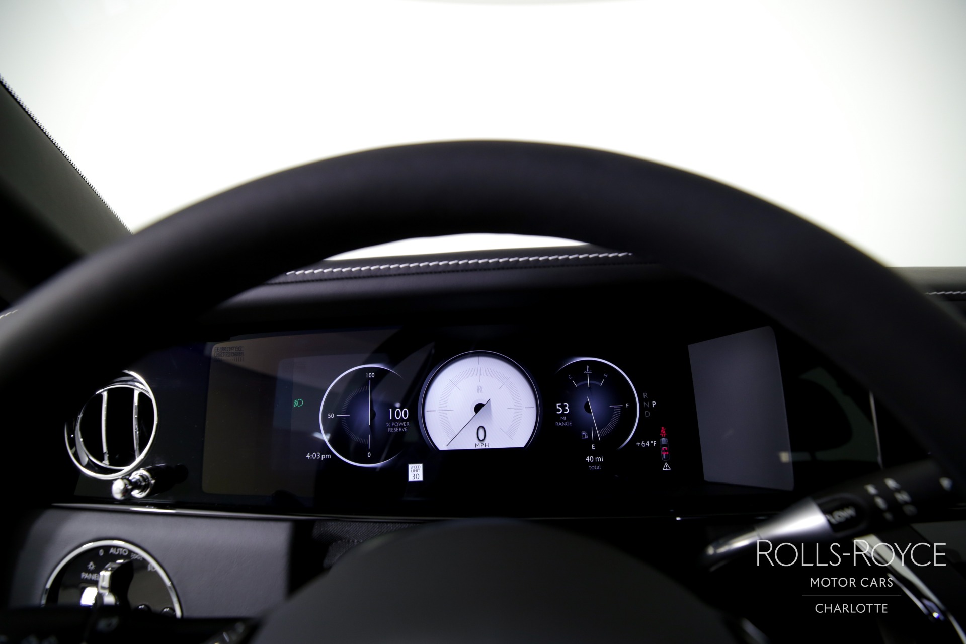 2025 Rolls Royce Cullinan photo 13