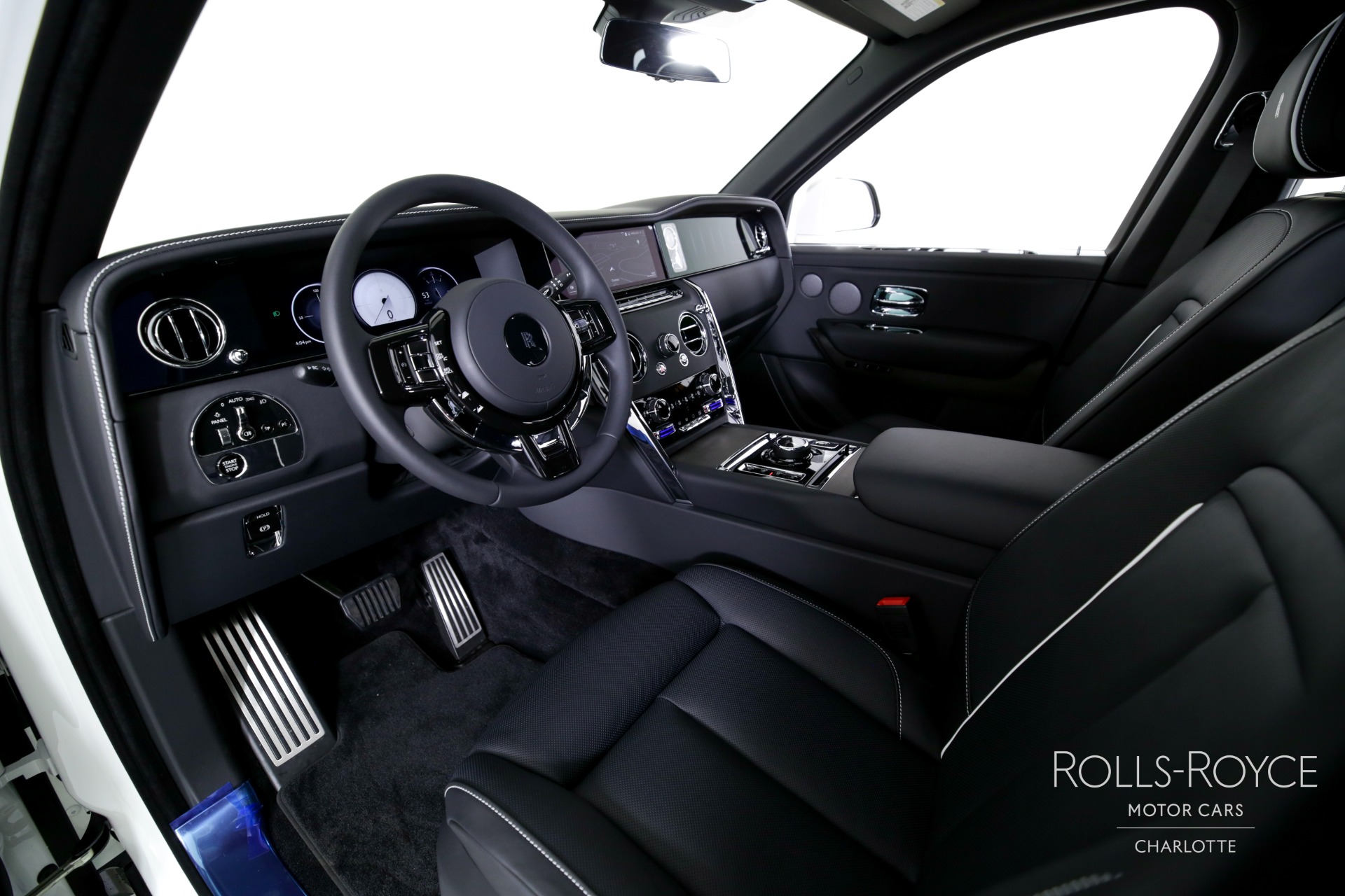 2025 Rolls Royce Cullinan photo 4