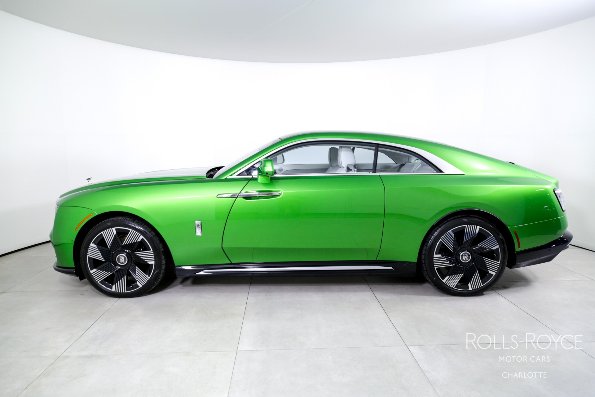 2024 Rolls Royce Spectre RR photo 3