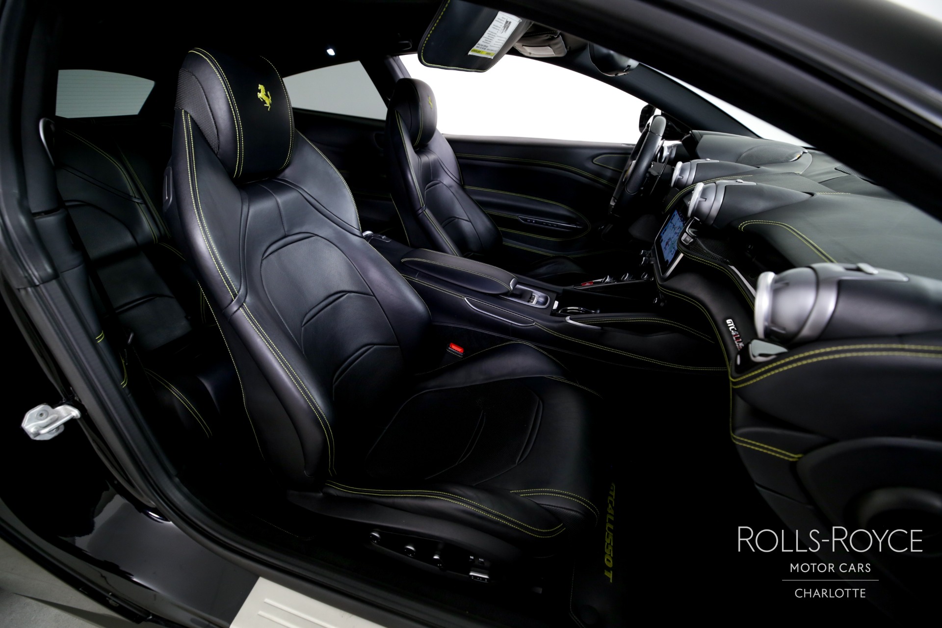 2018 Ferrari GTC4Lusso T photo 21