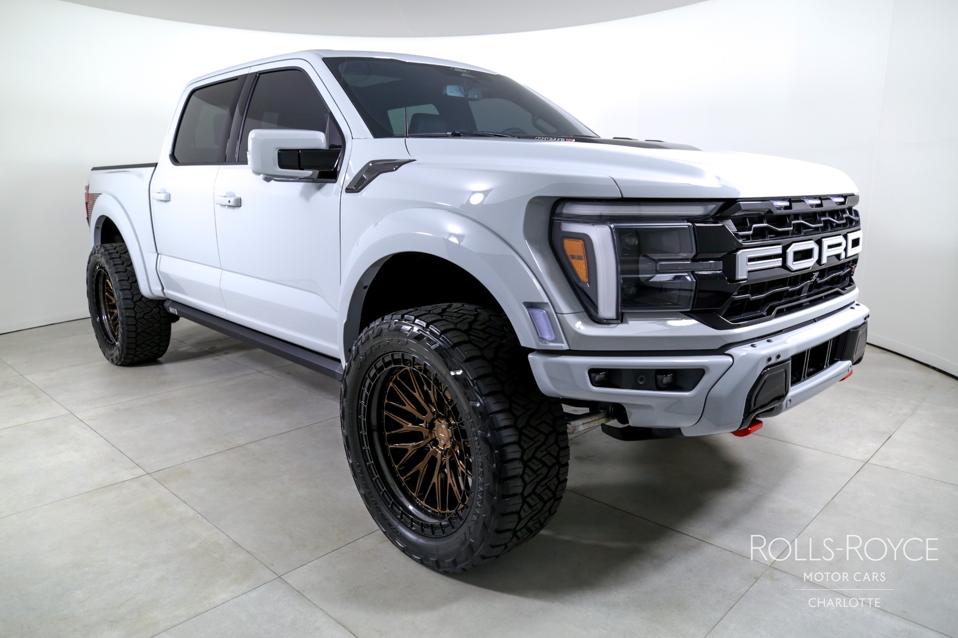 2024 Ford F-150 Raptor photo 3