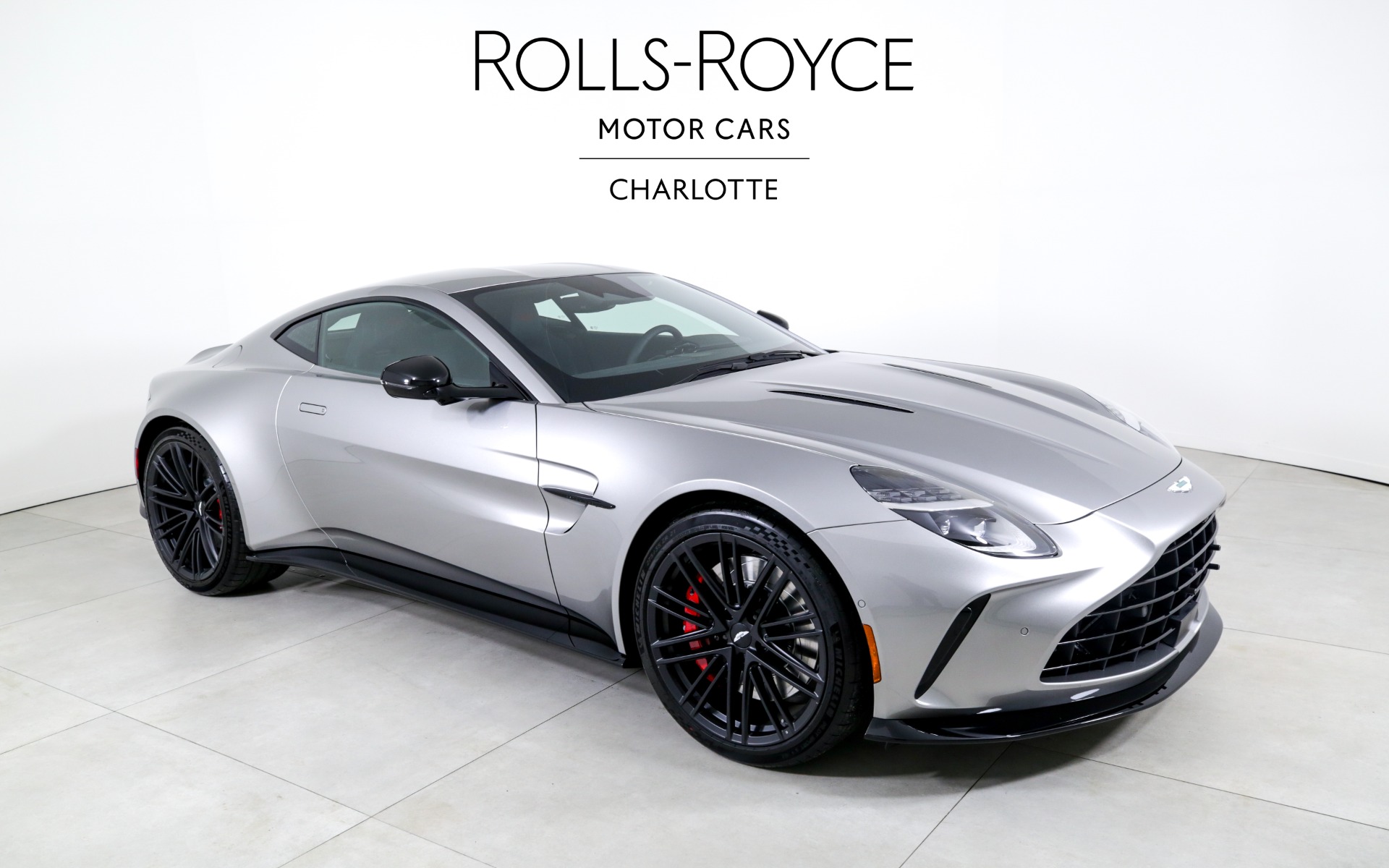 2025 Aston Martin Vantage AM6 photo 2