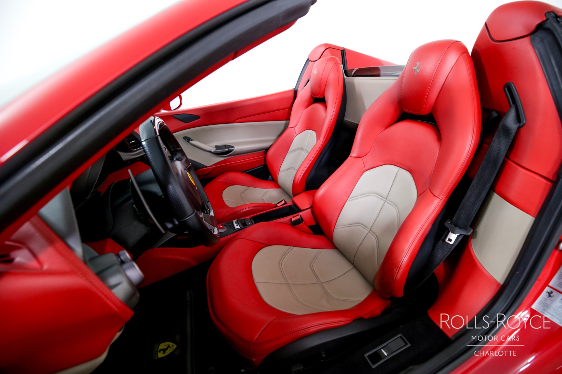 2018 Ferrari 488 Spider photo 12