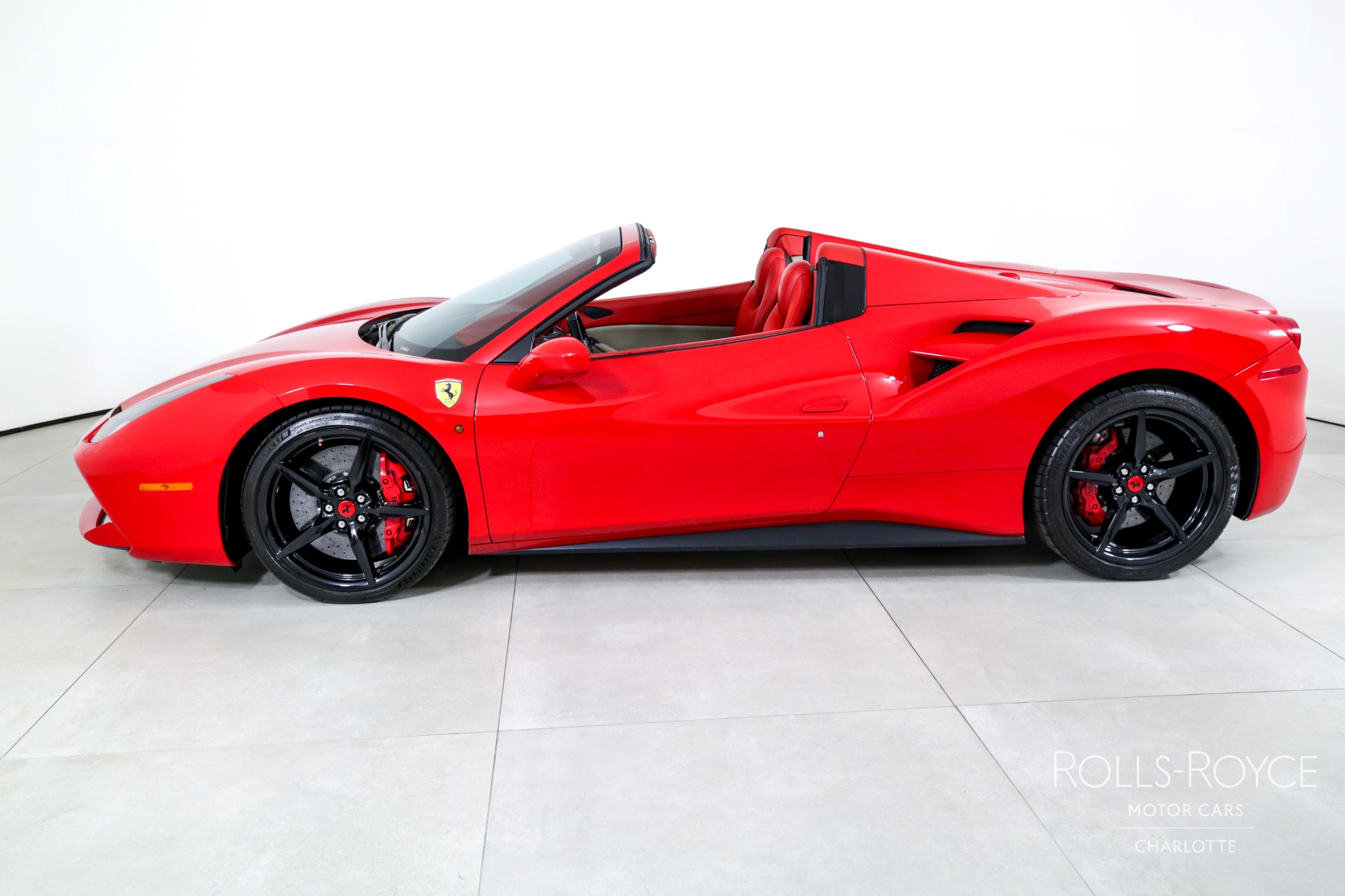 2018 Ferrari 488 Spider photo 6