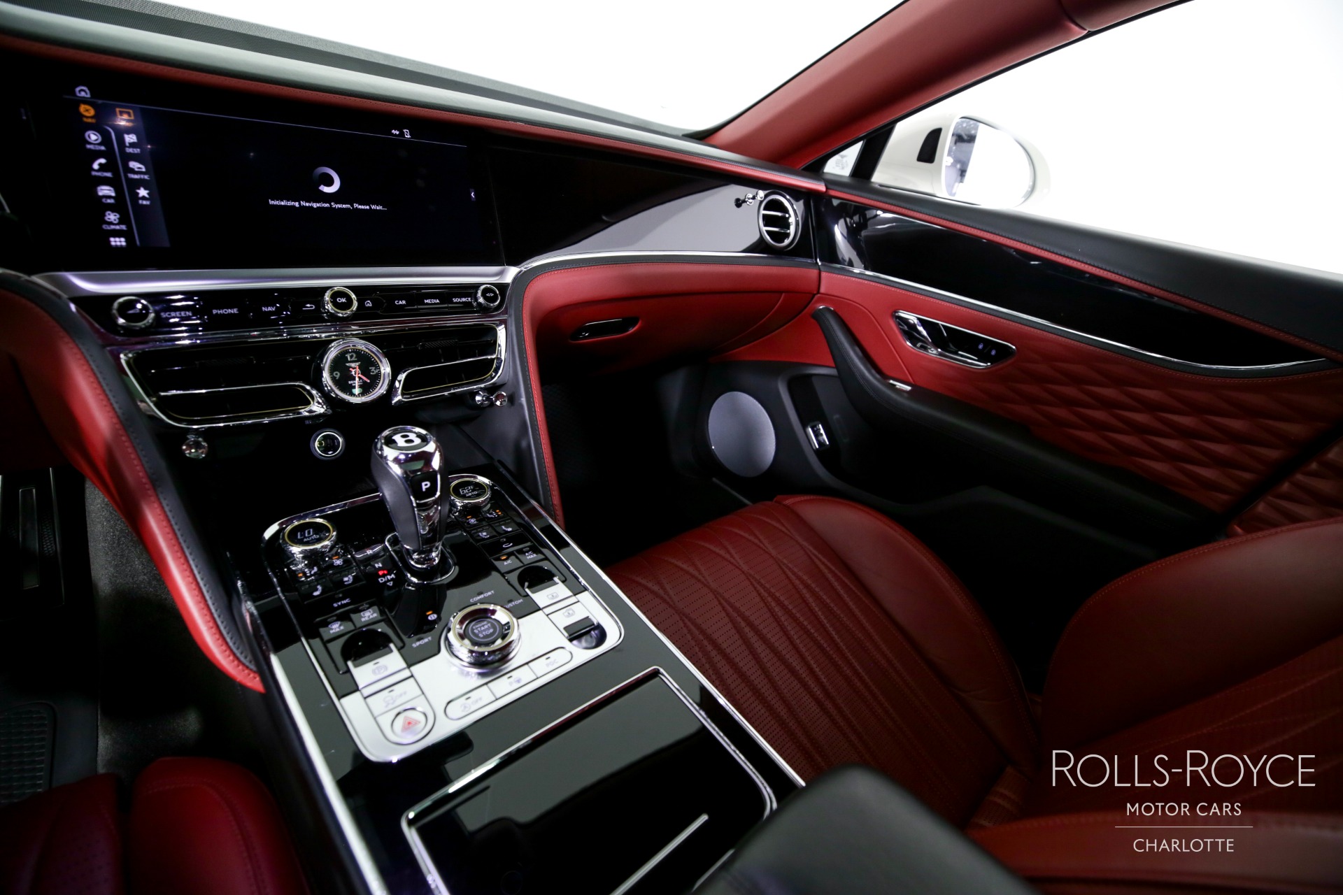 2021 Bentley Flying Spur V8 photo 15