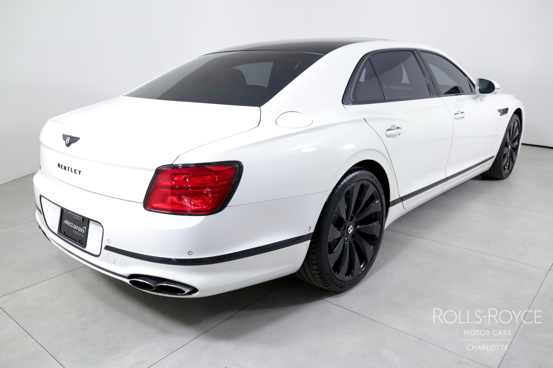 2021 Bentley Flying Spur V8 photo 8