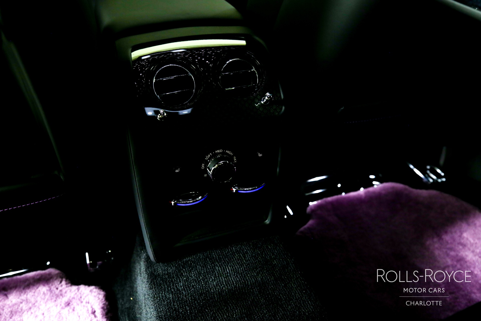 2024 Rolls-Royce Ghost Black Badge - Photo 22