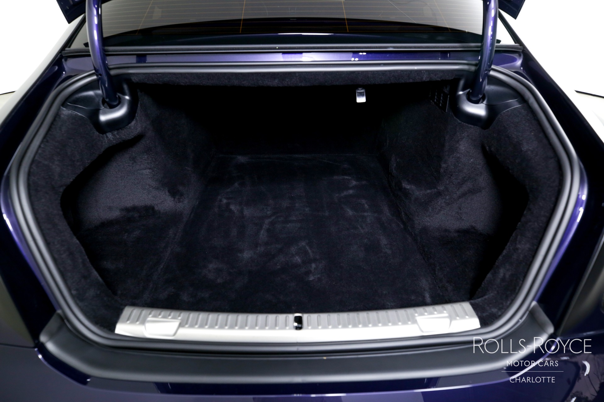2024 Rolls-Royce Ghost Black Badge - Photo 25