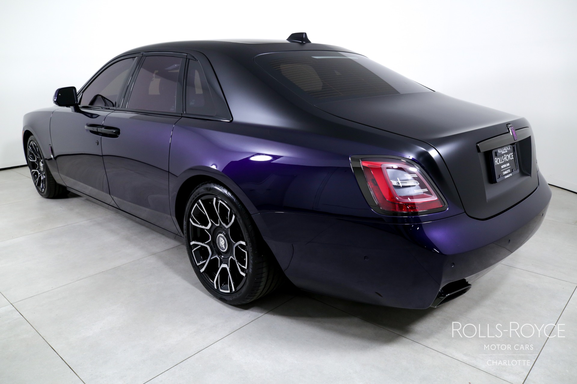 2024 Rolls-Royce Ghost Black Badge - Photo 8