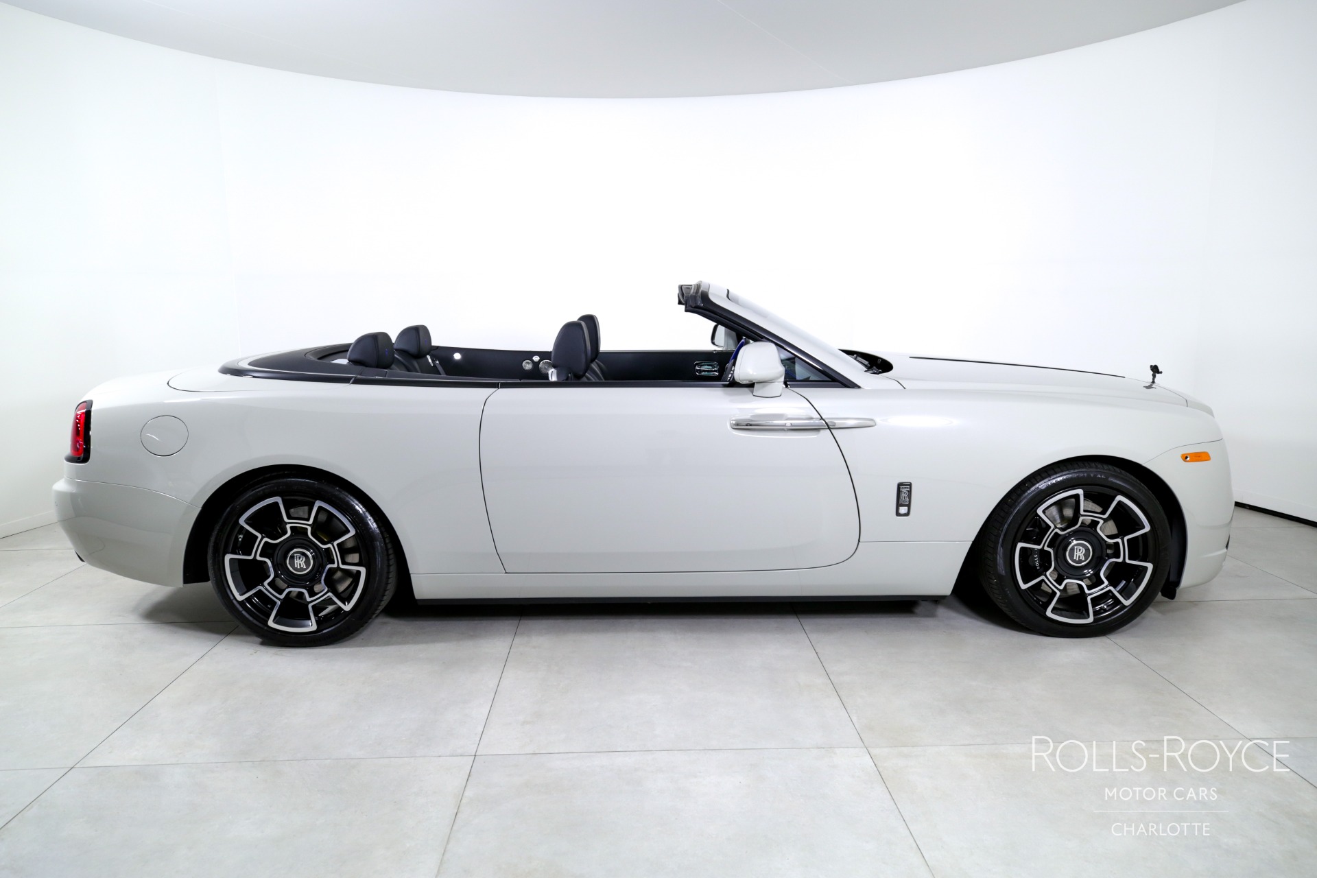 2021 Rolls Royce Dawn photo 11
