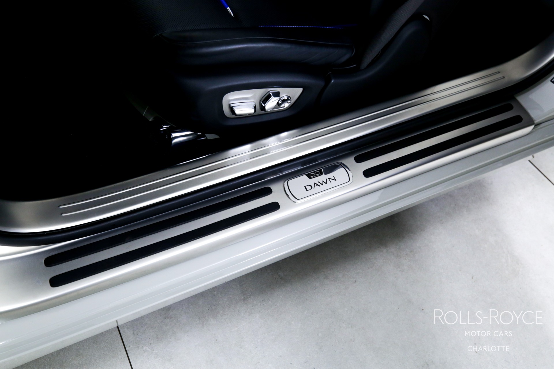 2021 Rolls Royce Dawn photo 18