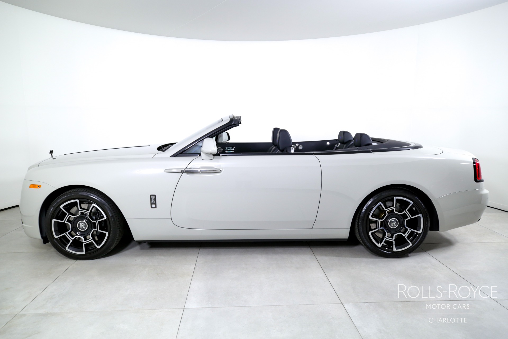 2021 Rolls Royce Dawn photo 3