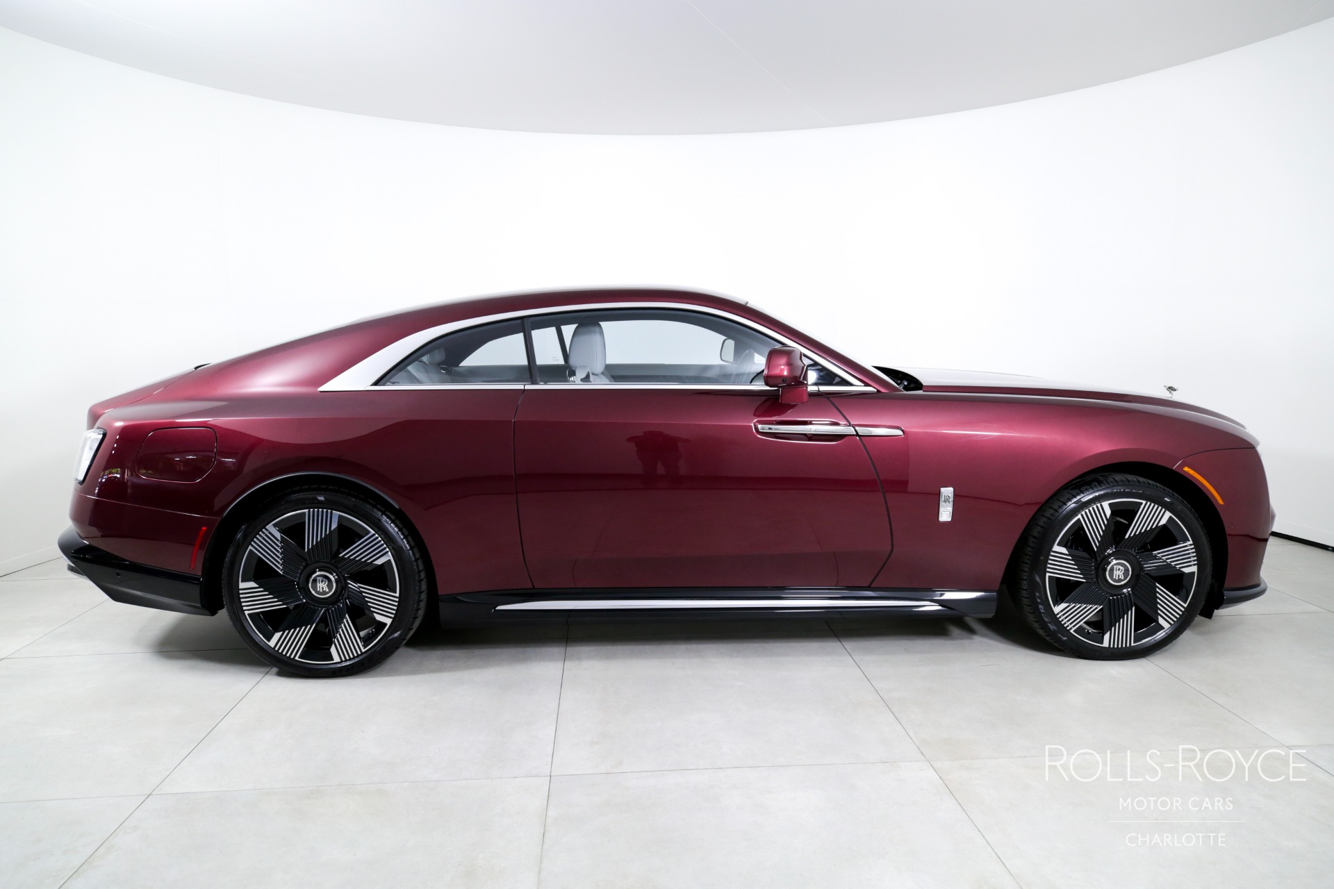 2024 Rolls Royce Spectre RR photo 10