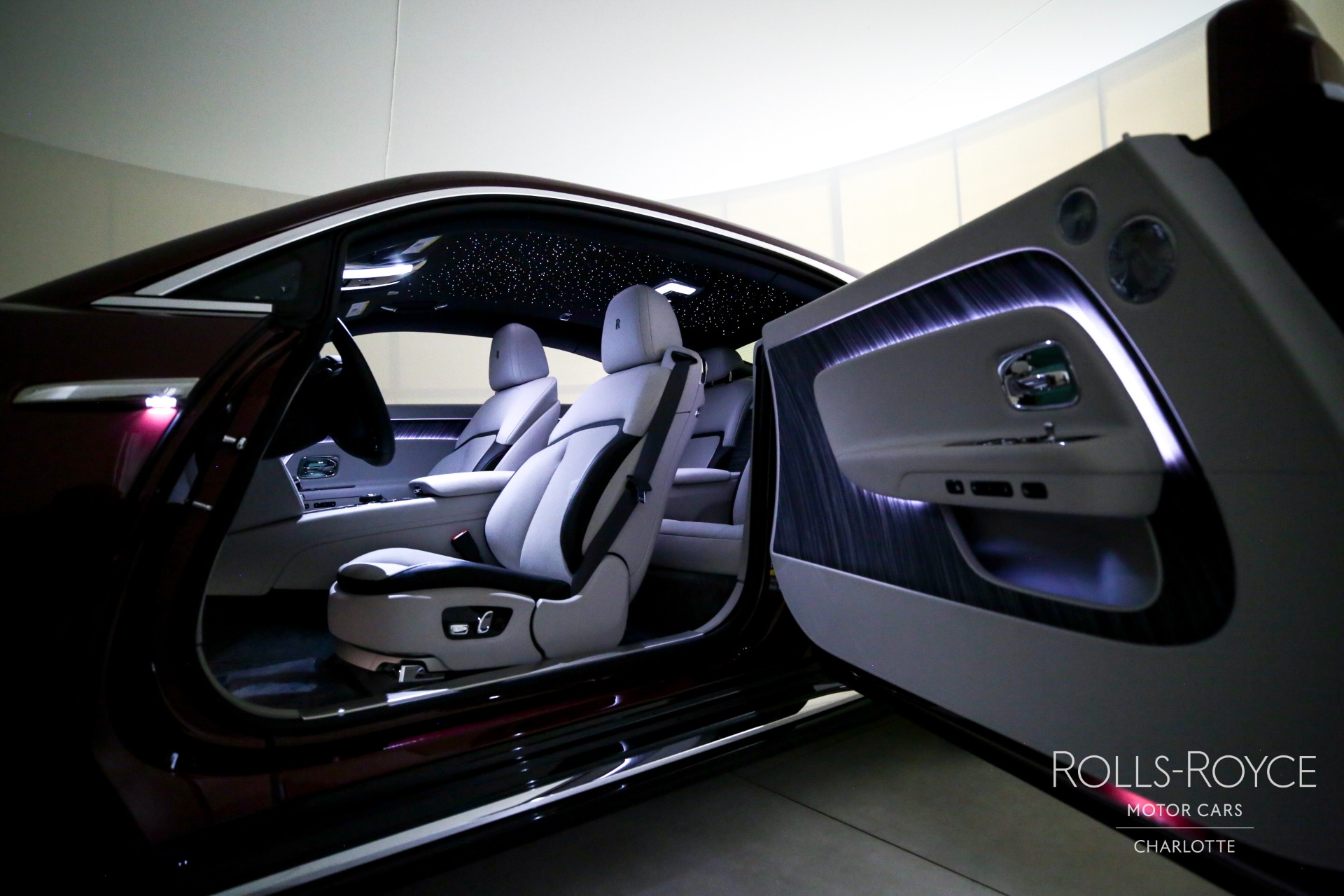 2024 Rolls Royce Spectre RR photo 12