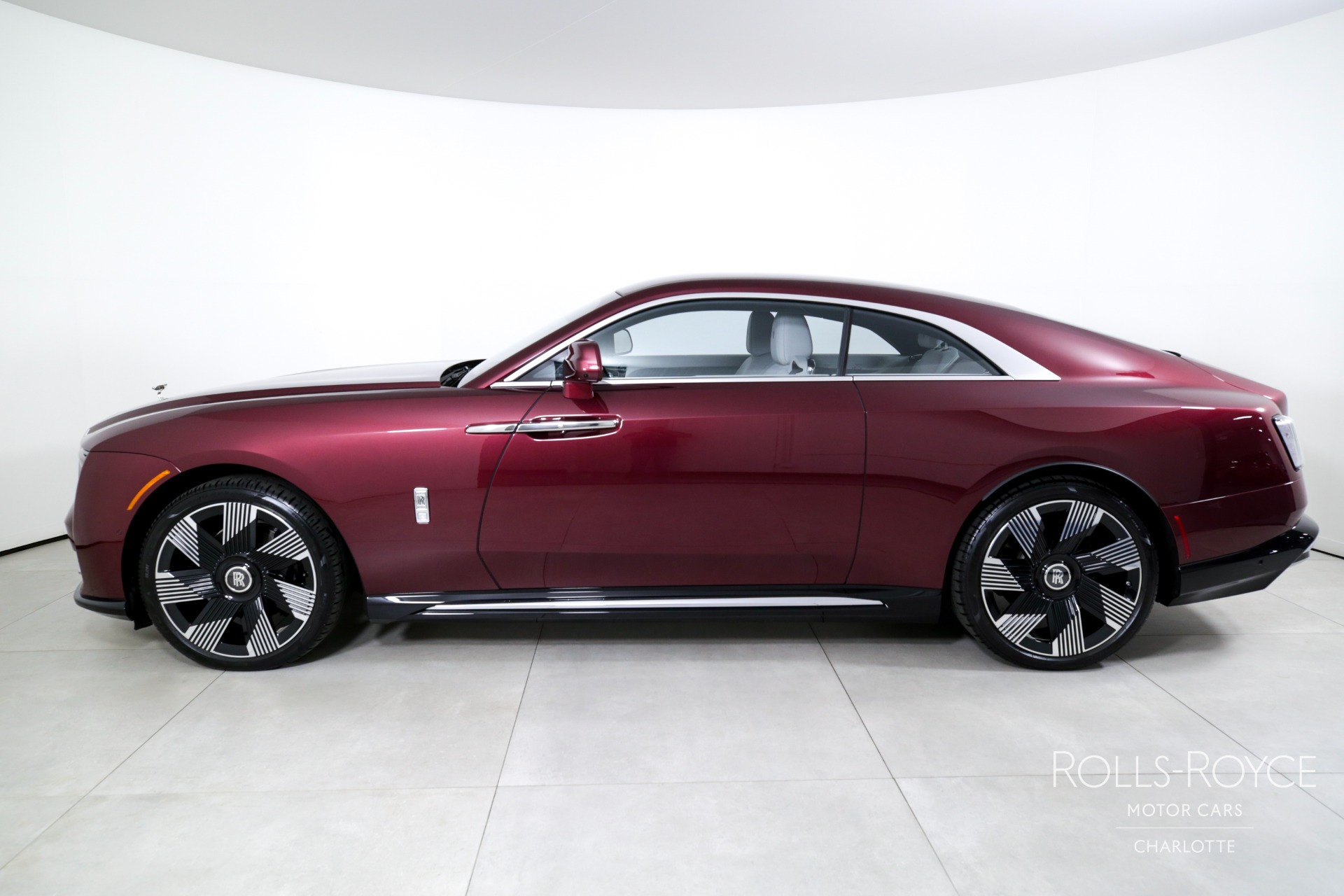 2024 Rolls Royce Spectre RR photo 3