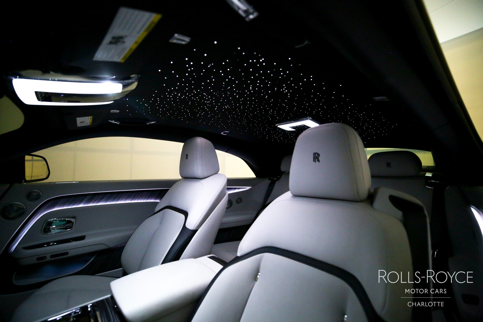 2024 Rolls Royce Spectre RR photo 28
