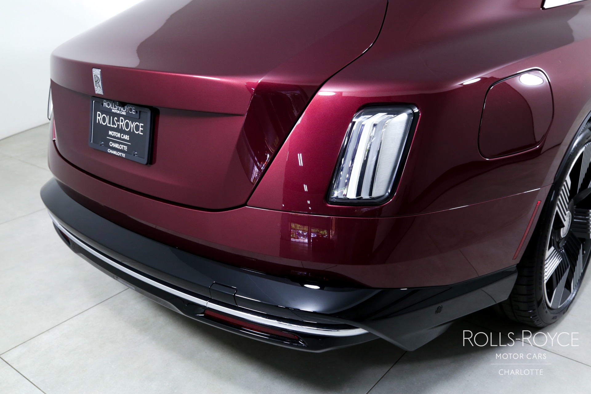 2024 Rolls Royce Spectre RR photo 34