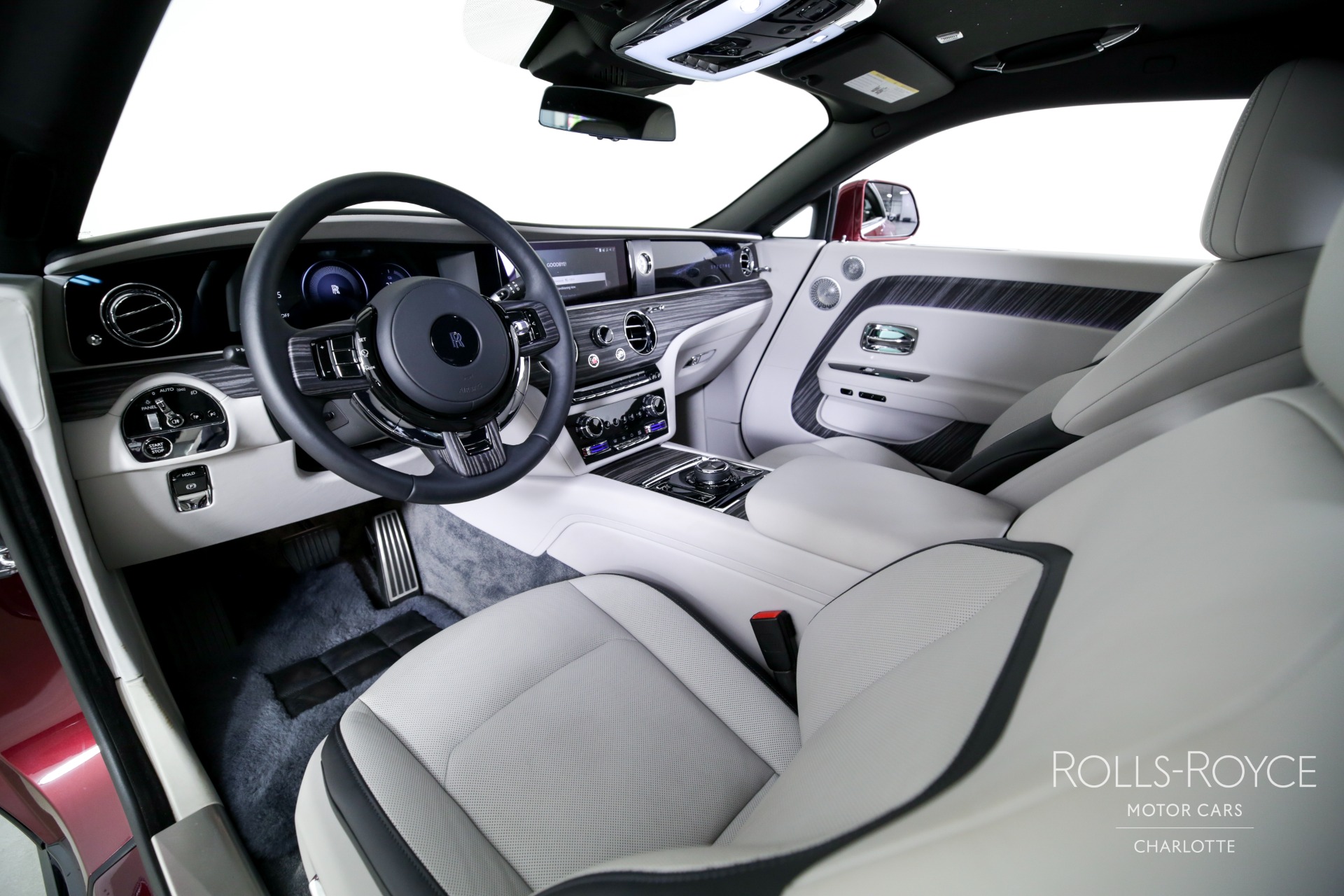 2024 Rolls Royce Spectre RR photo 4