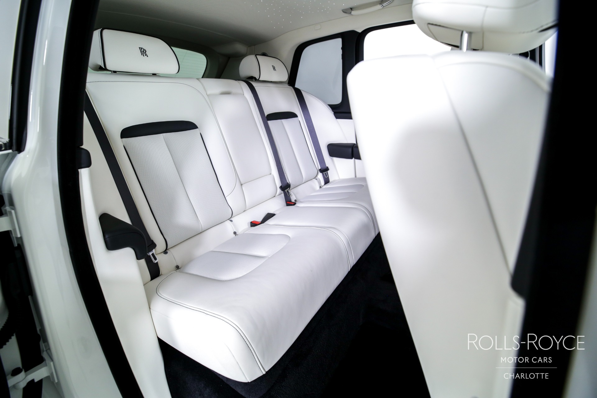 2025 Rolls Royce Cullinan RR photo 22