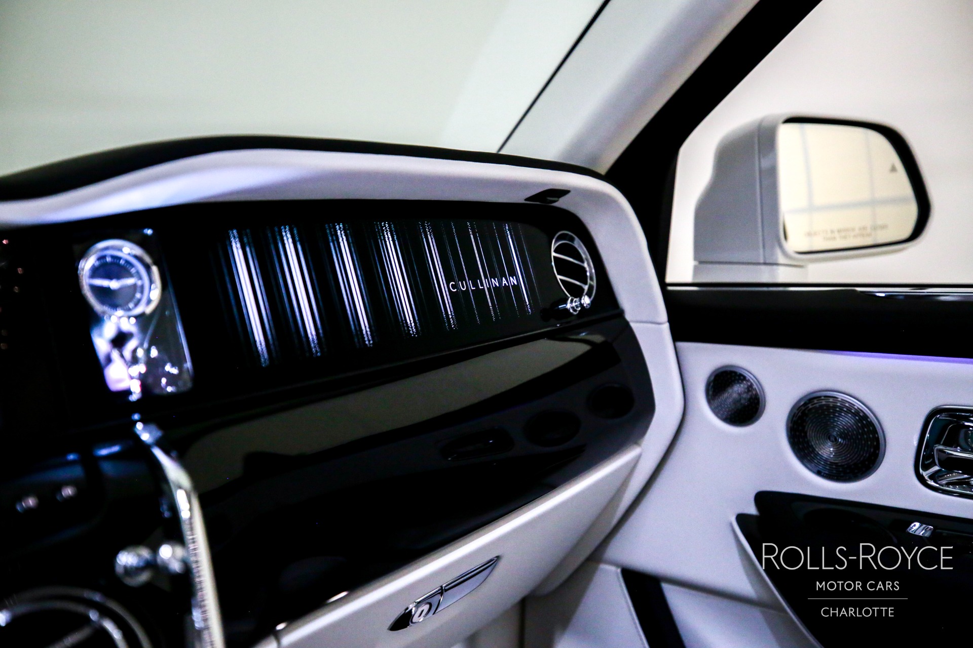 2025 Rolls Royce Cullinan RR photo 27
