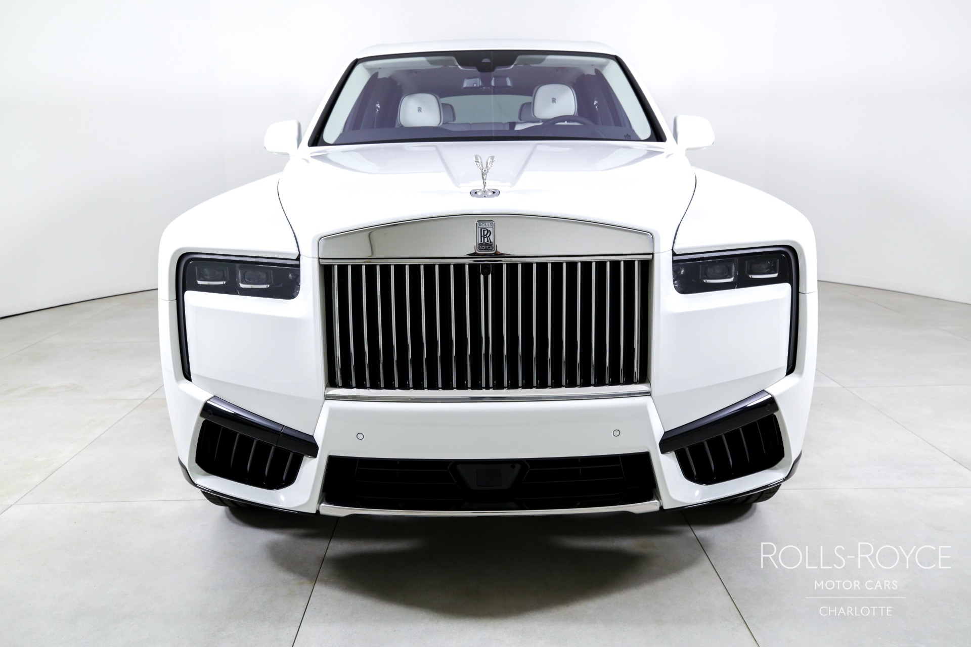 2025 Rolls Royce Cullinan RR photo 6