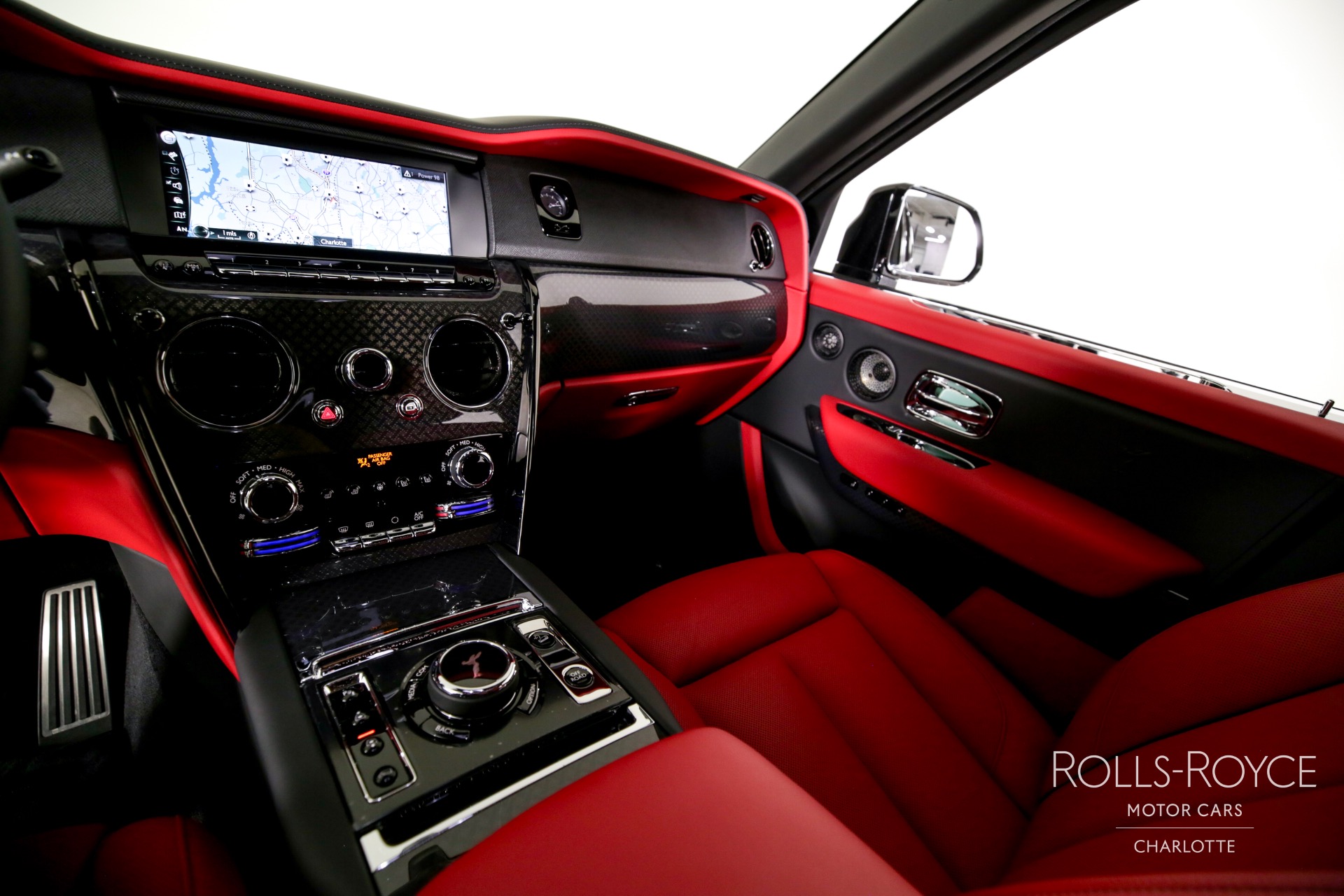 2024 Rolls Royce Cullinan Black Badge photo 14